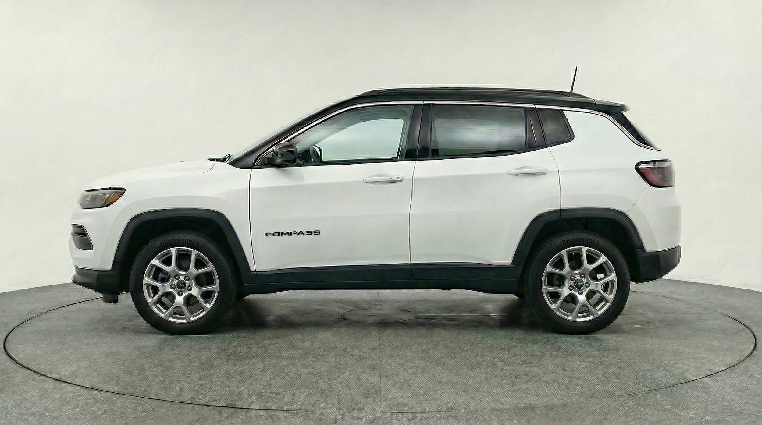 Thumbnail: 2025 Jeep Compass - 4
