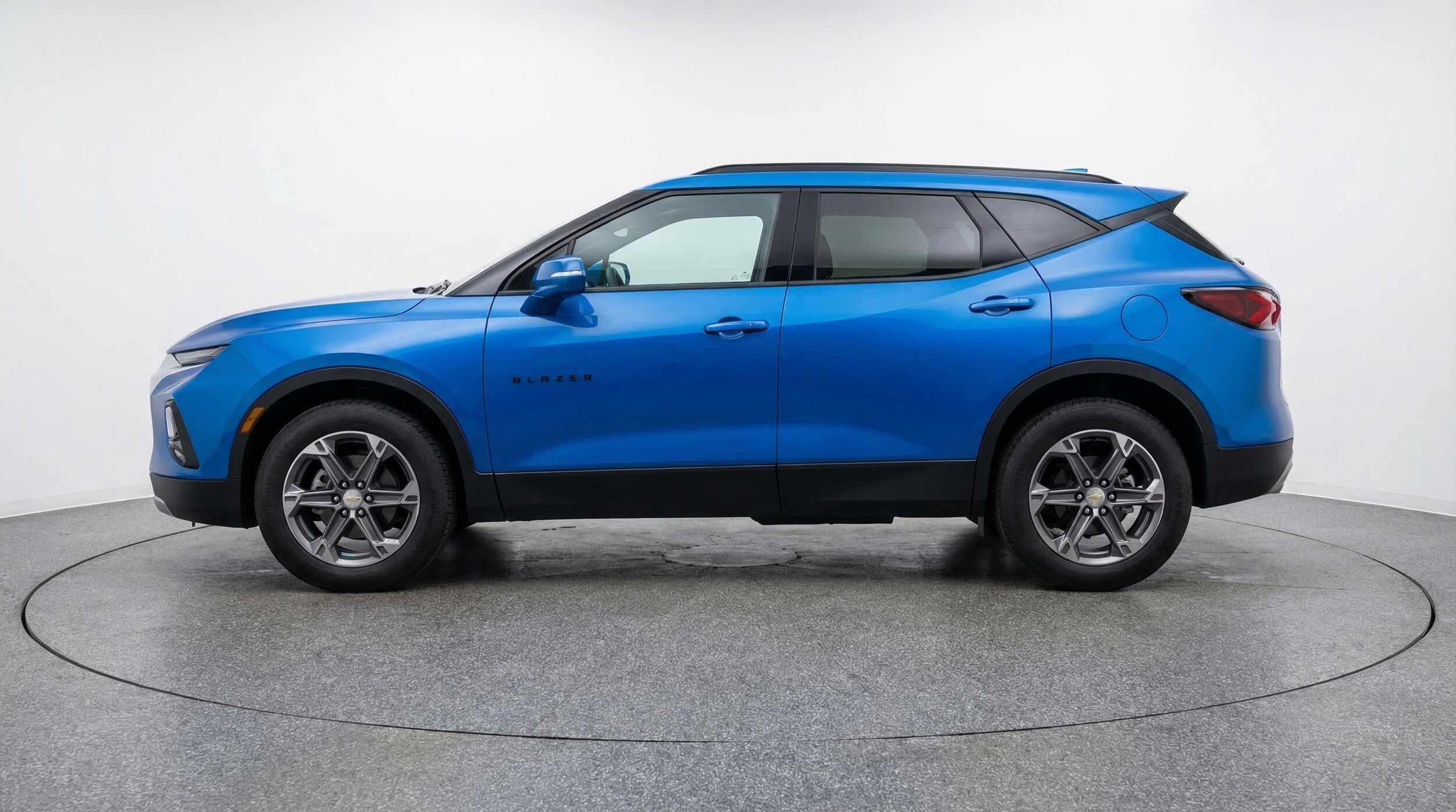 Thumbnail: 2025 Chevrolet Blazer - 5