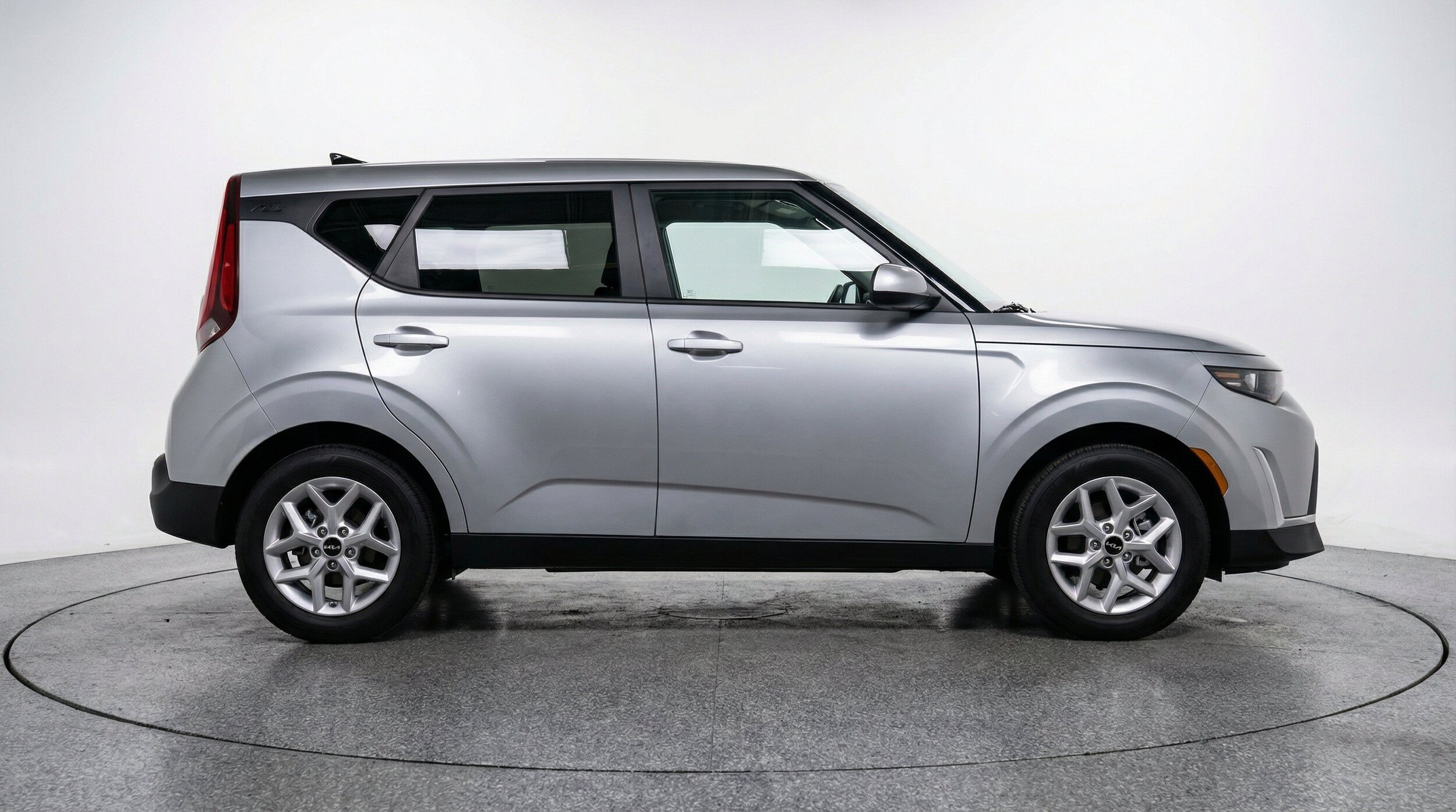 Thumbnail: 2025 Kia Soul - 11