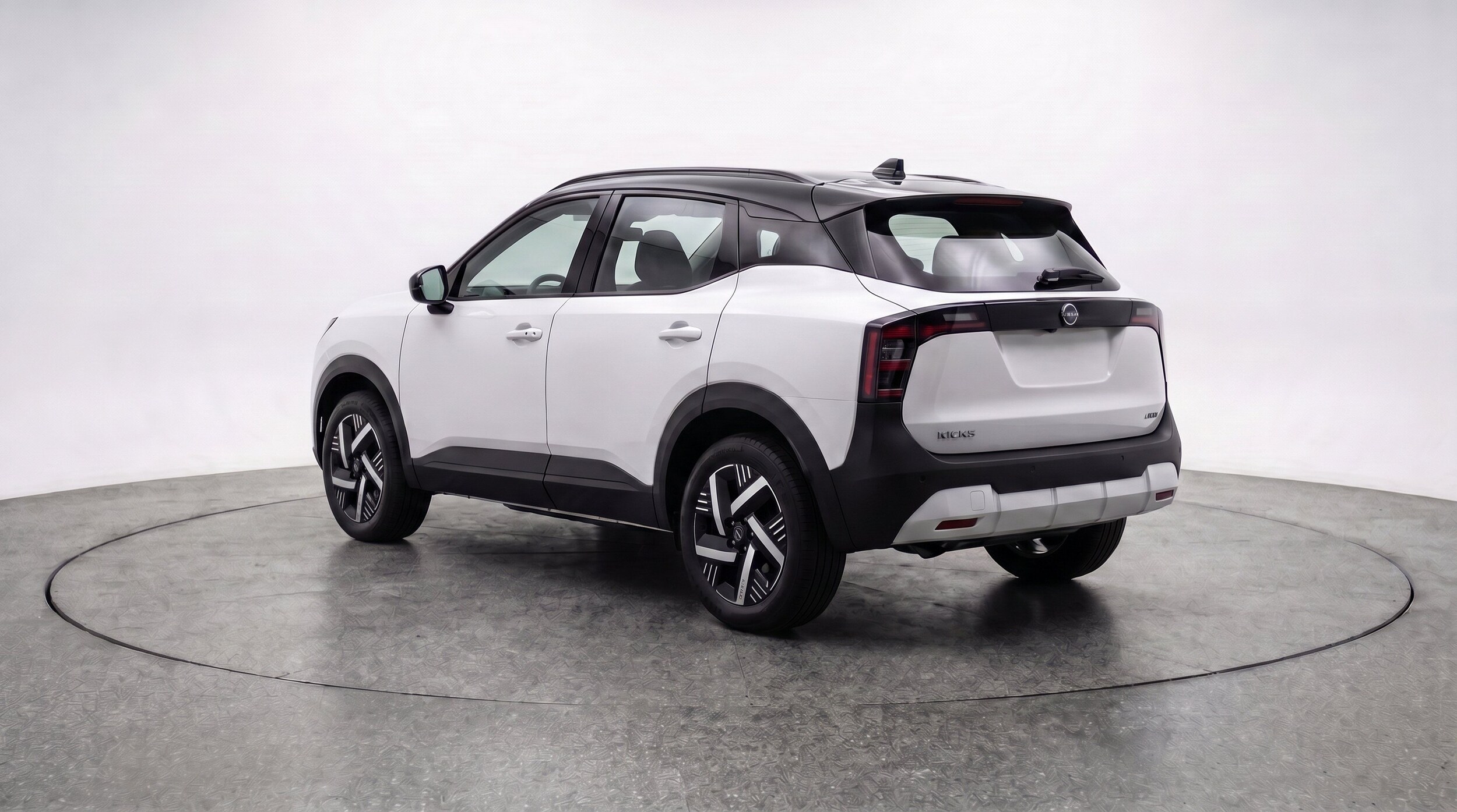 Thumbnail: 2026 Nissan Kicks - 6