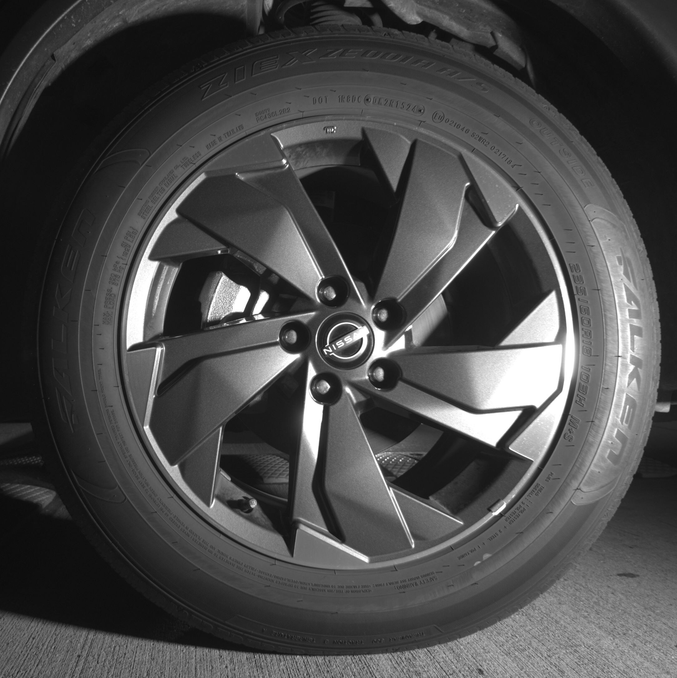 Thumbnail: 2025 Nissan Rogue - 9