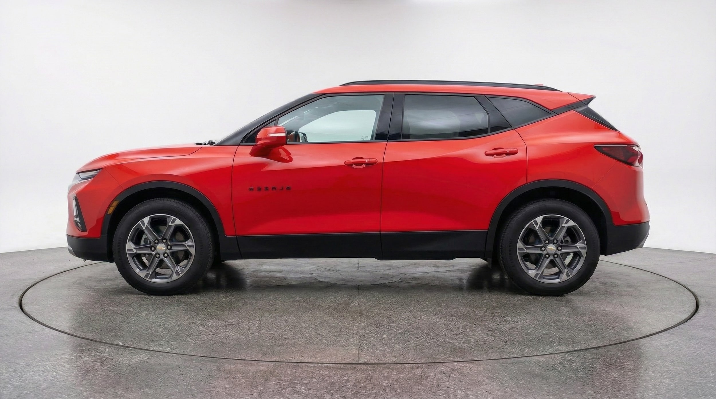 Thumbnail: 2025 Chevrolet Blazer - 4