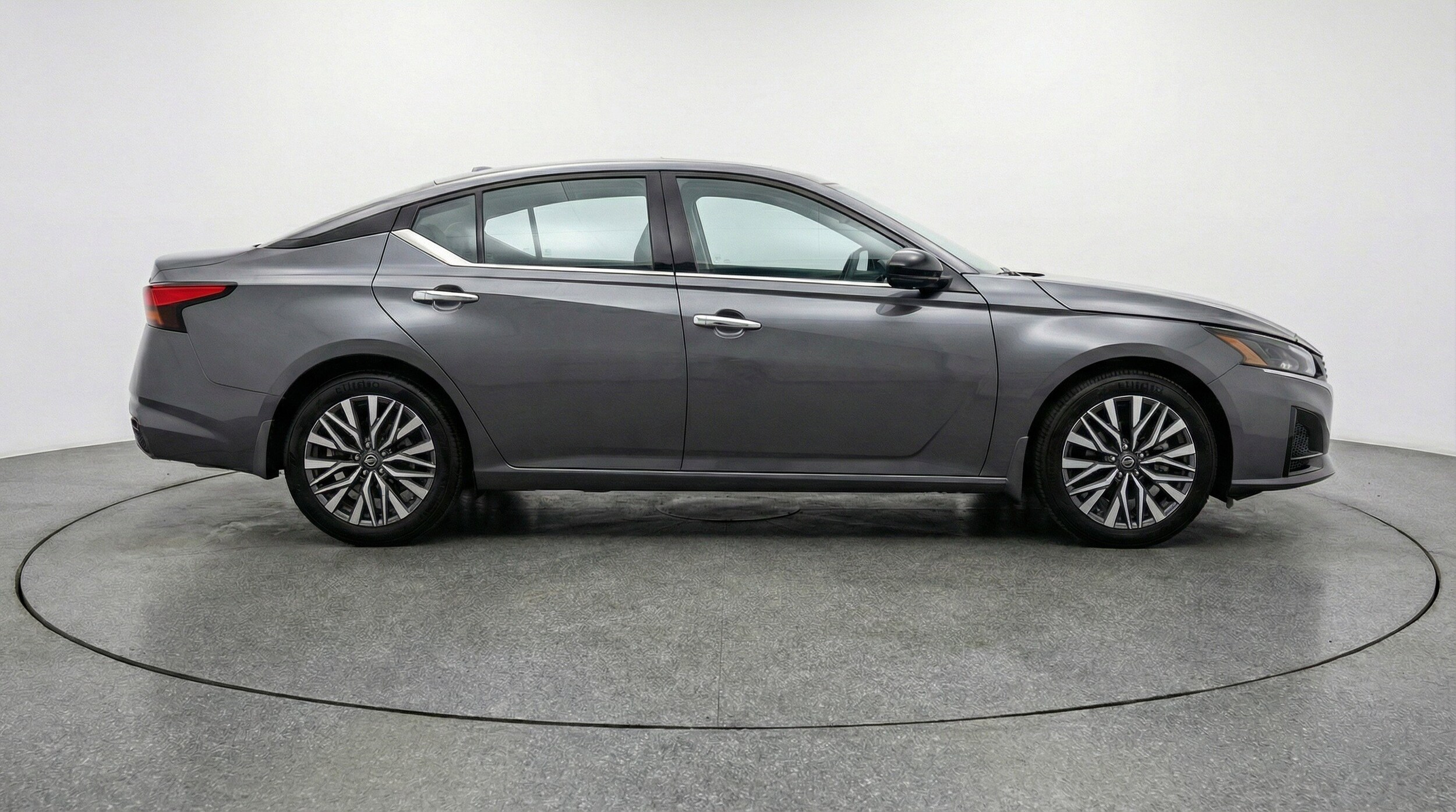 Thumbnail: 2025 Nissan Altima - 11