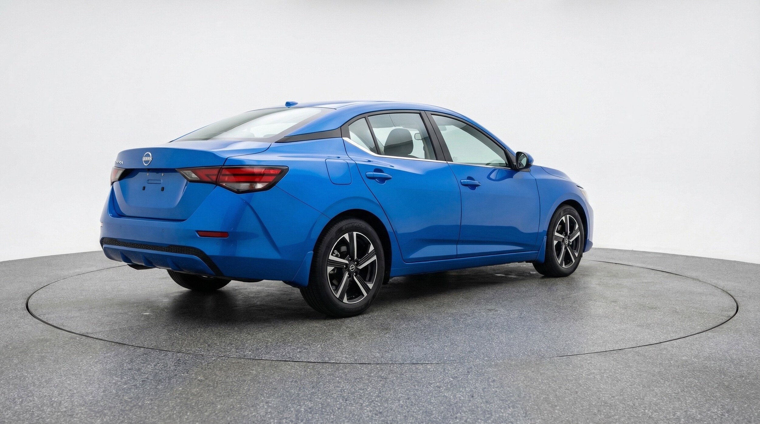 Thumbnail: 2025 Nissan Sentra - 9