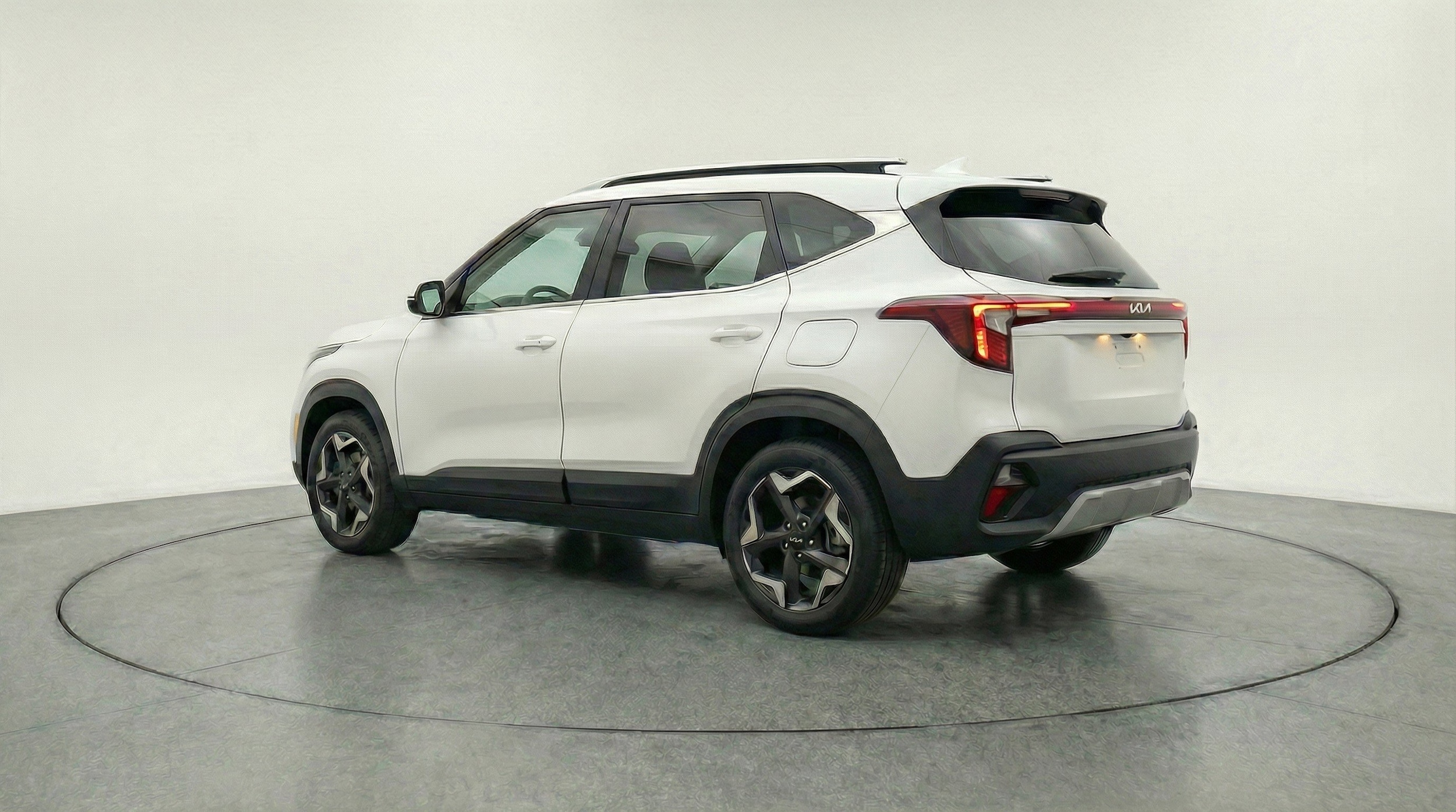 Thumbnail: 2025 Kia Seltos - 6