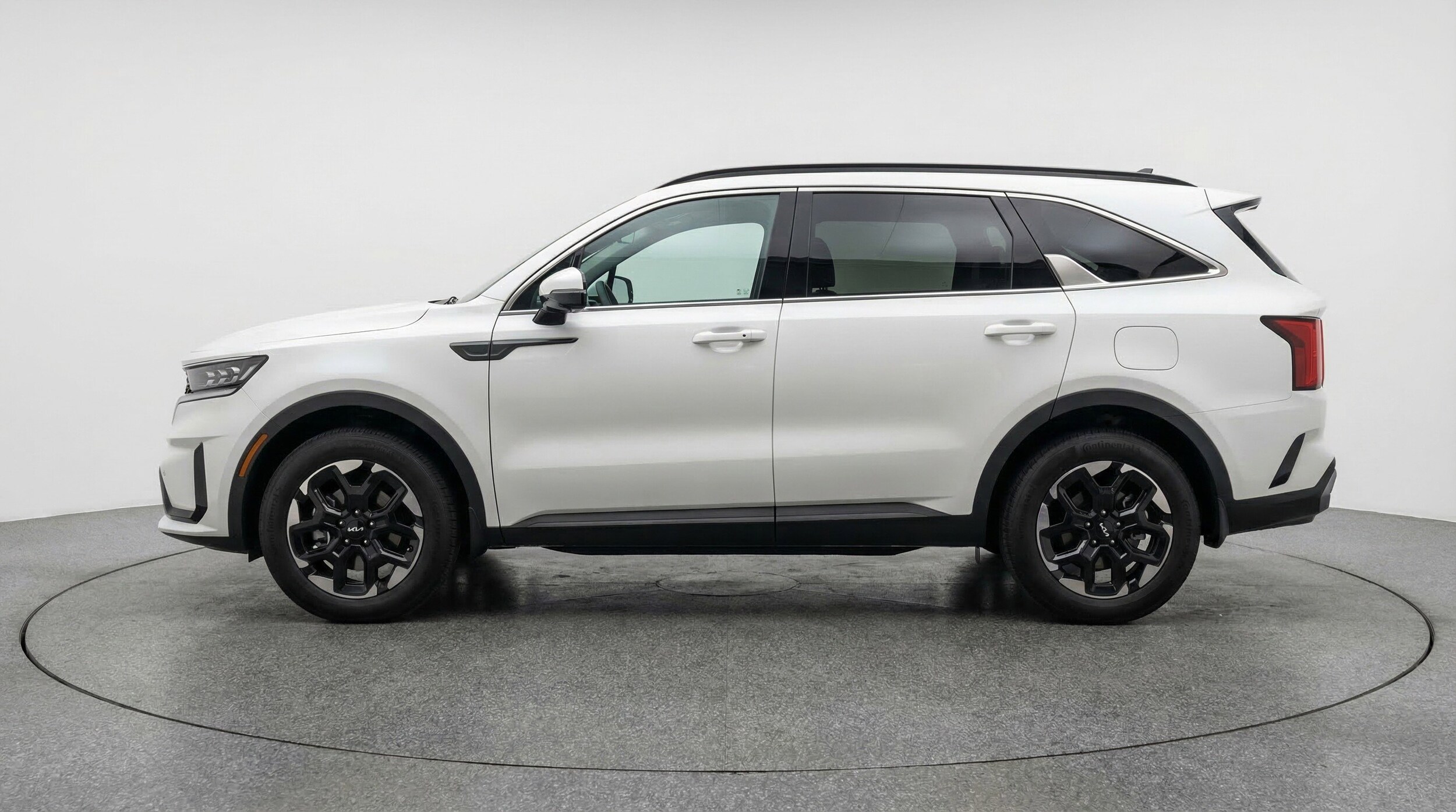 Thumbnail: 2024 Kia Sorento - 5