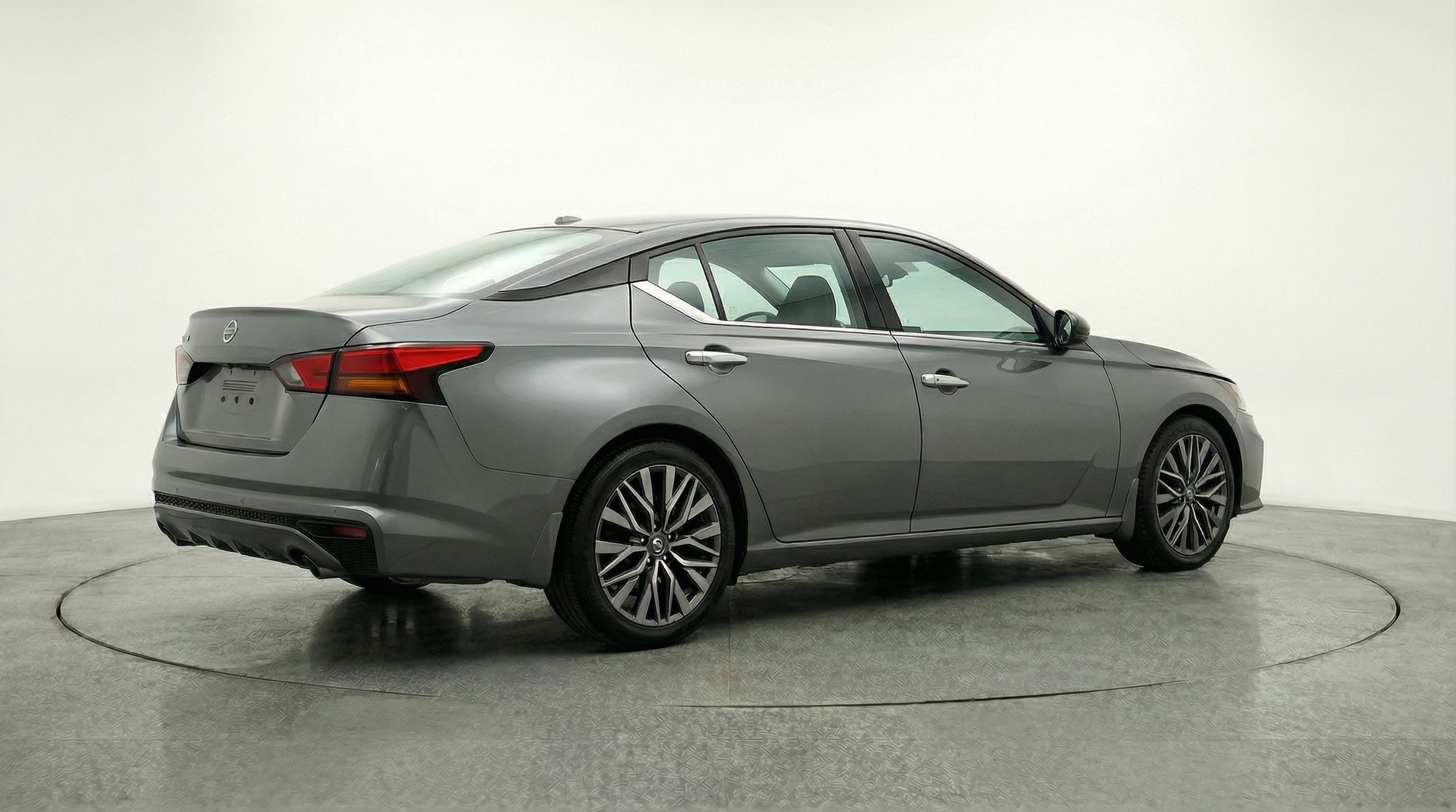 Thumbnail: 2025 Nissan Altima - 7