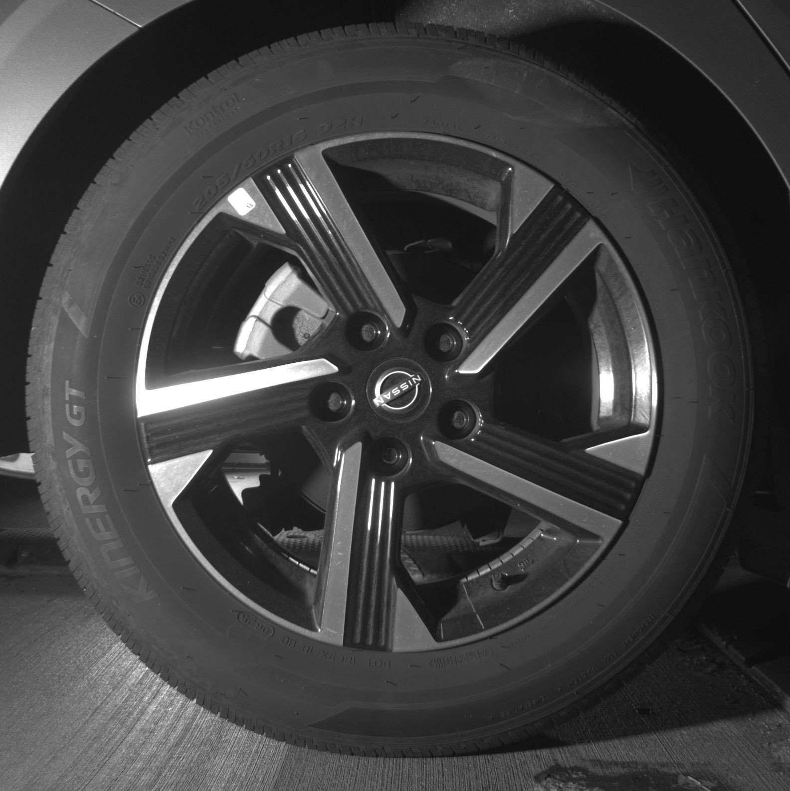 Thumbnail: 2025 Nissan Sentra - 15