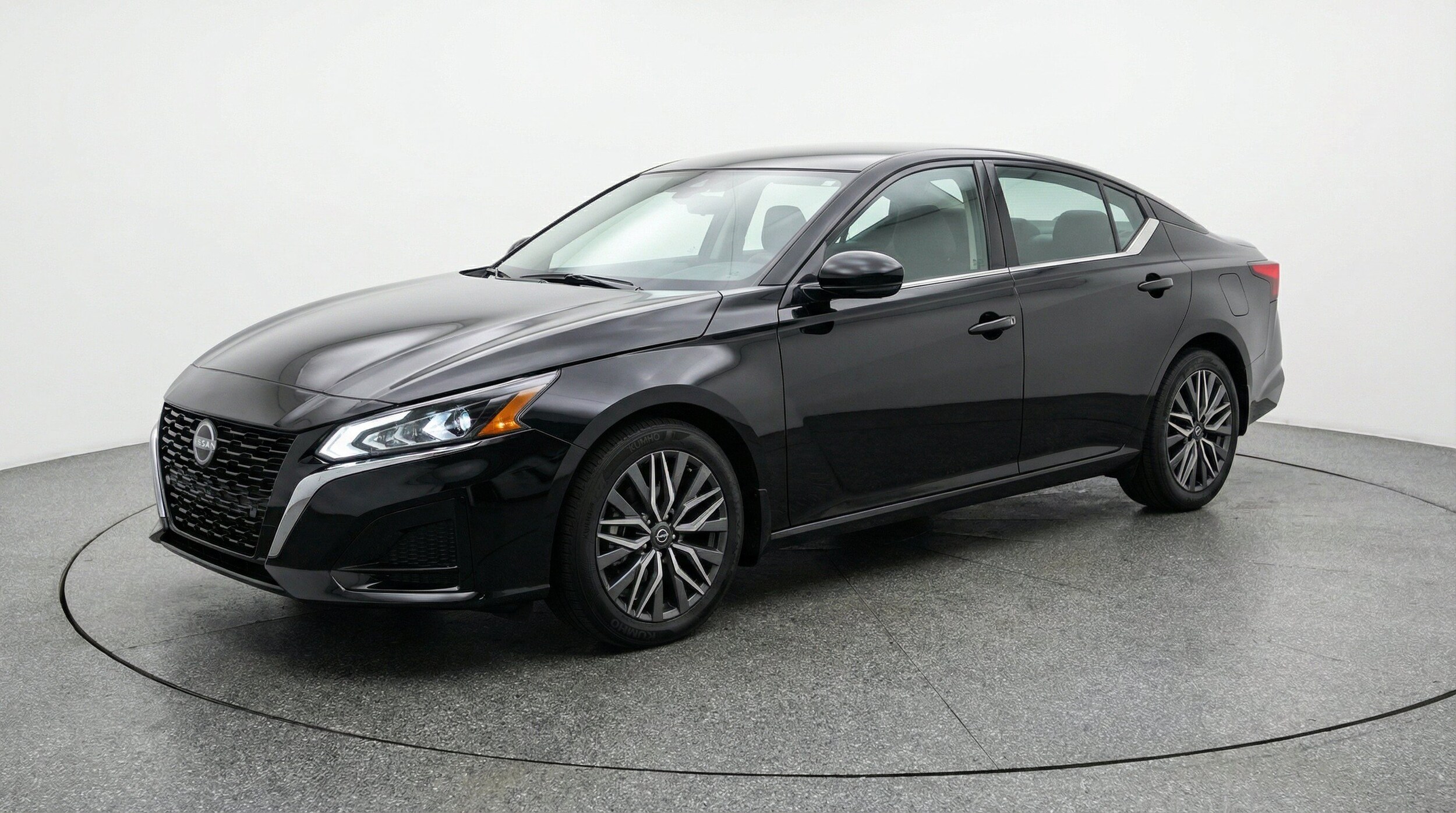 Thumbnail: 2026 Nissan Altima - 3