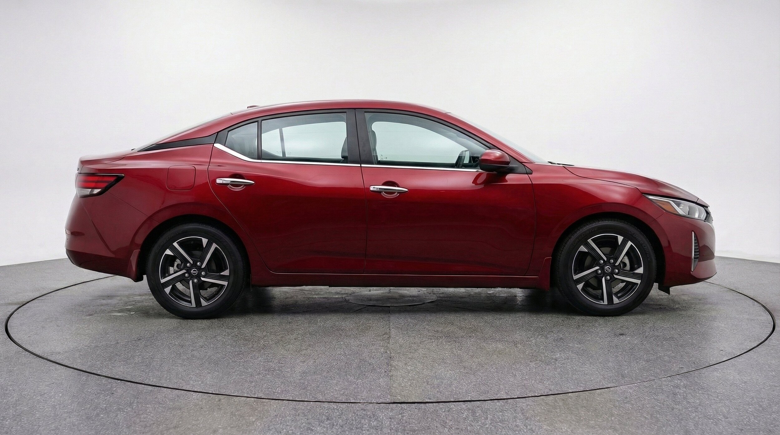 Thumbnail: 2025 Nissan Sentra - 10