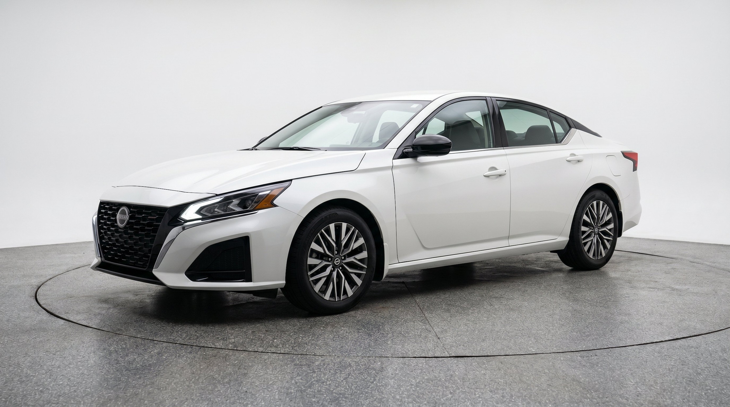 Thumbnail: 2026 Nissan Altima - 3