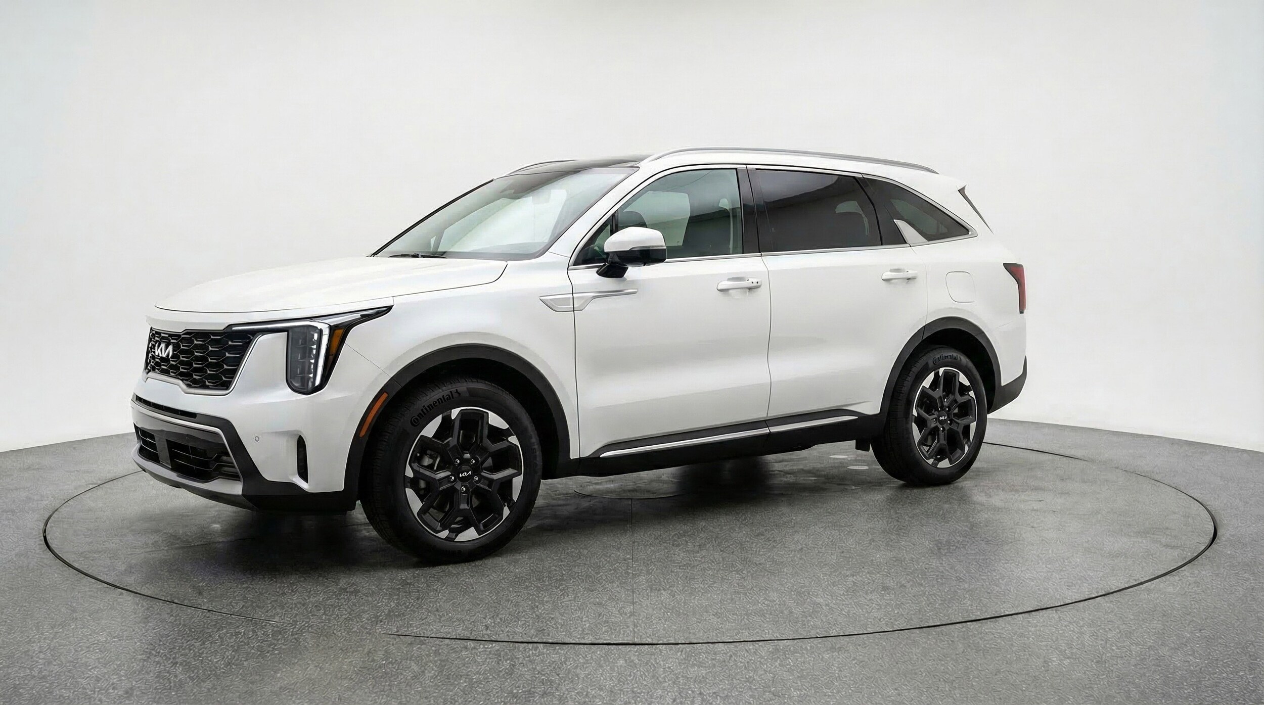 Thumbnail: 2024 Kia Sorento - 3