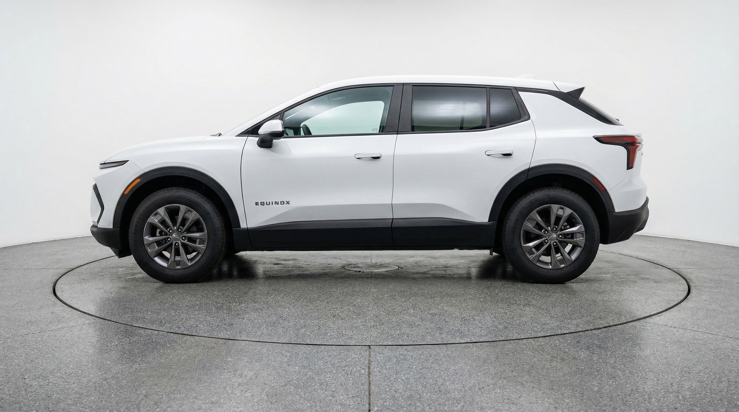 Thumbnail: 2025 Chevrolet Equinox - 5