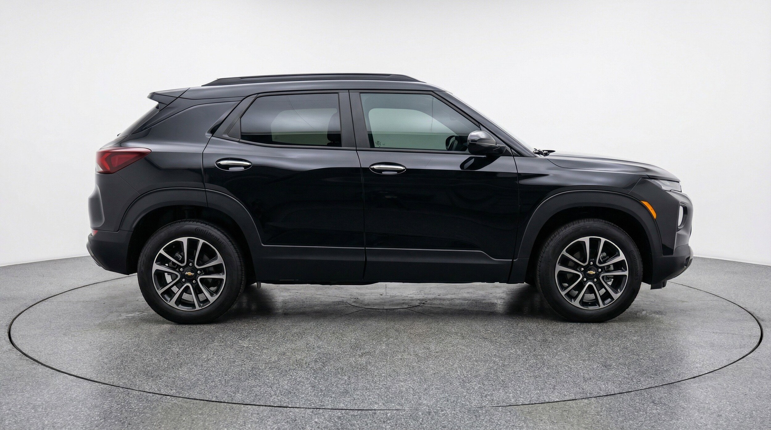 Thumbnail: 2025 Chevrolet TrailBlazer - 11