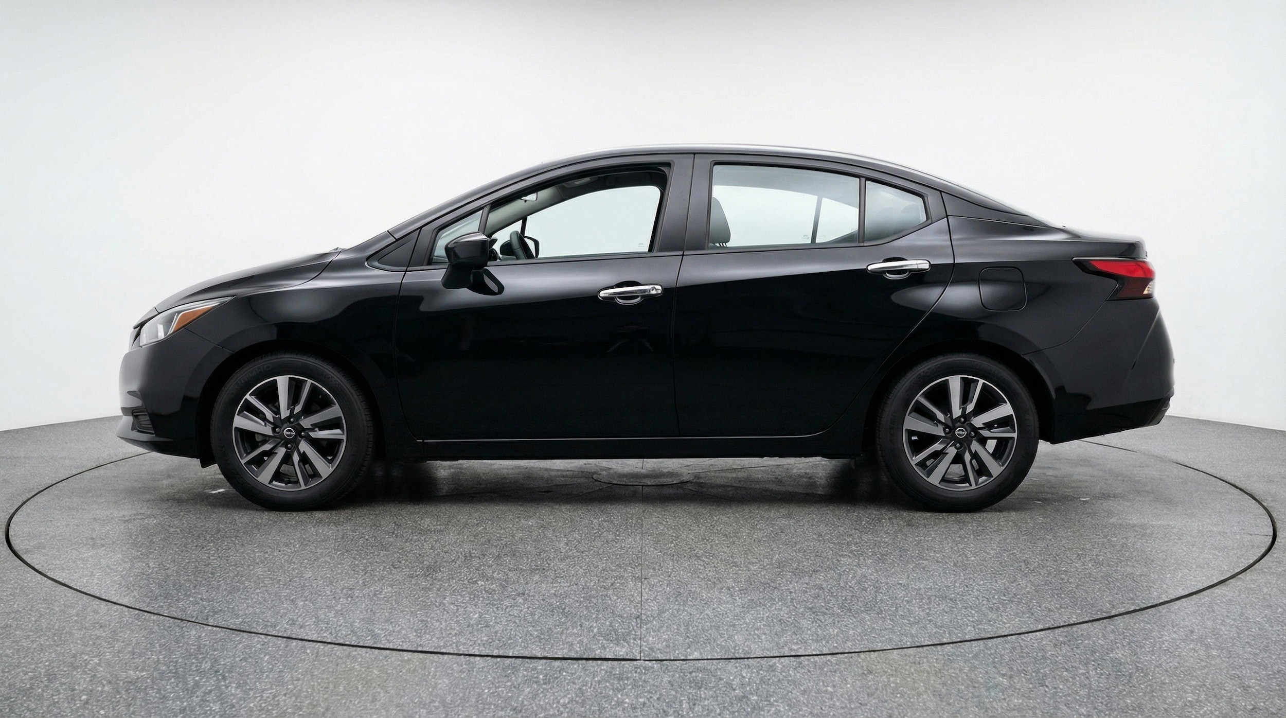 Thumbnail: 2025 Nissan Versa - 5