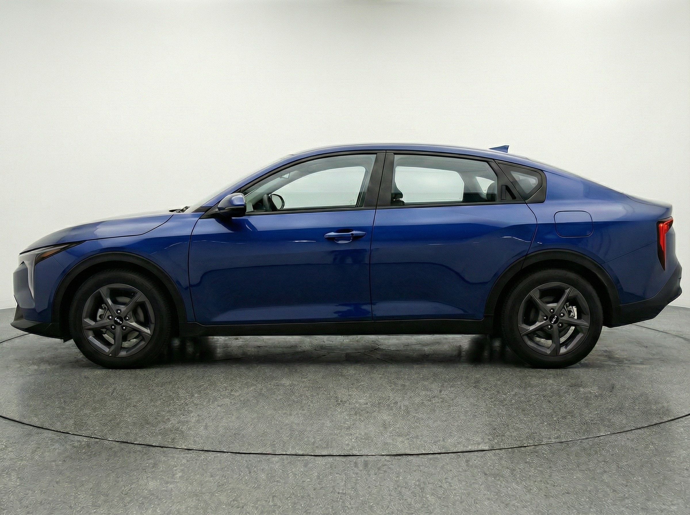 Thumbnail: 2025 Kia K4 - 4