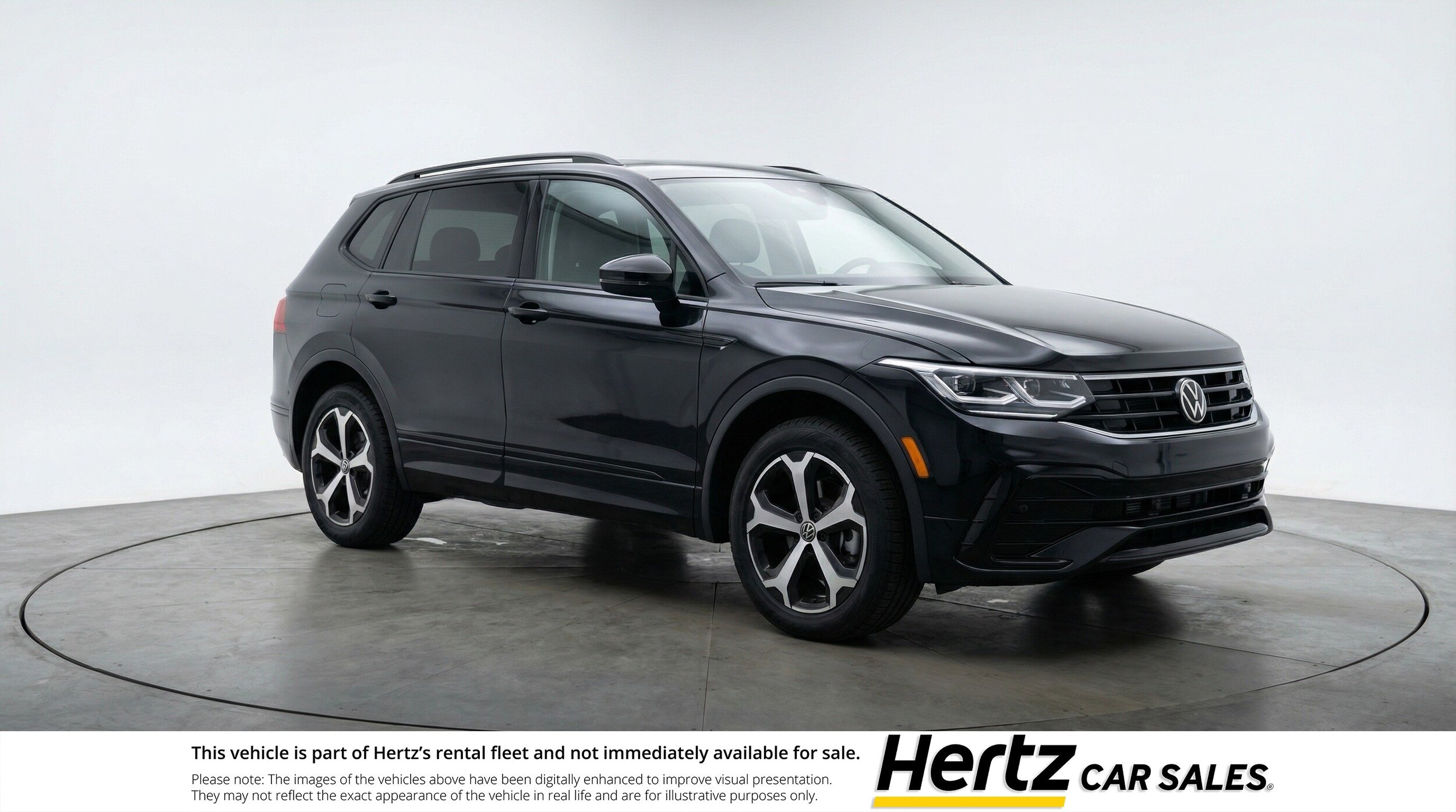 Thumbnail: 2026 Volkswagen Tiguan - 1