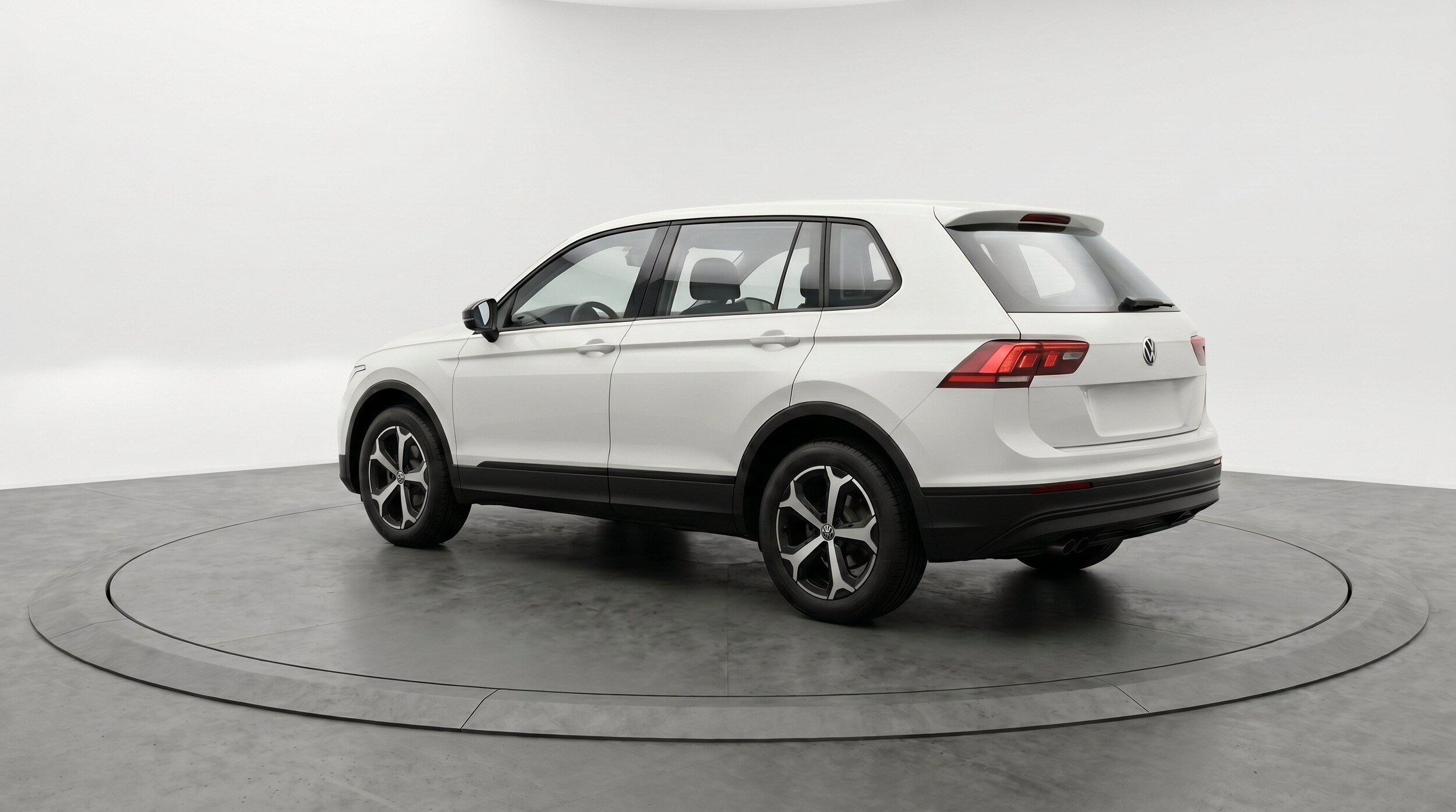 Thumbnail: 2026 Volkswagen Tiguan - 6