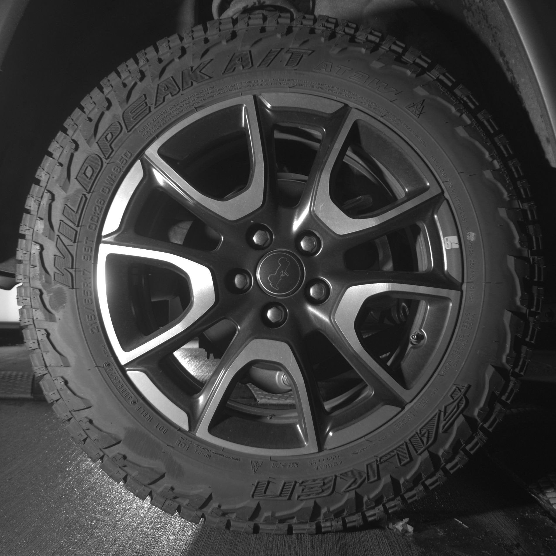 Thumbnail: 2025 Jeep Compass - 15