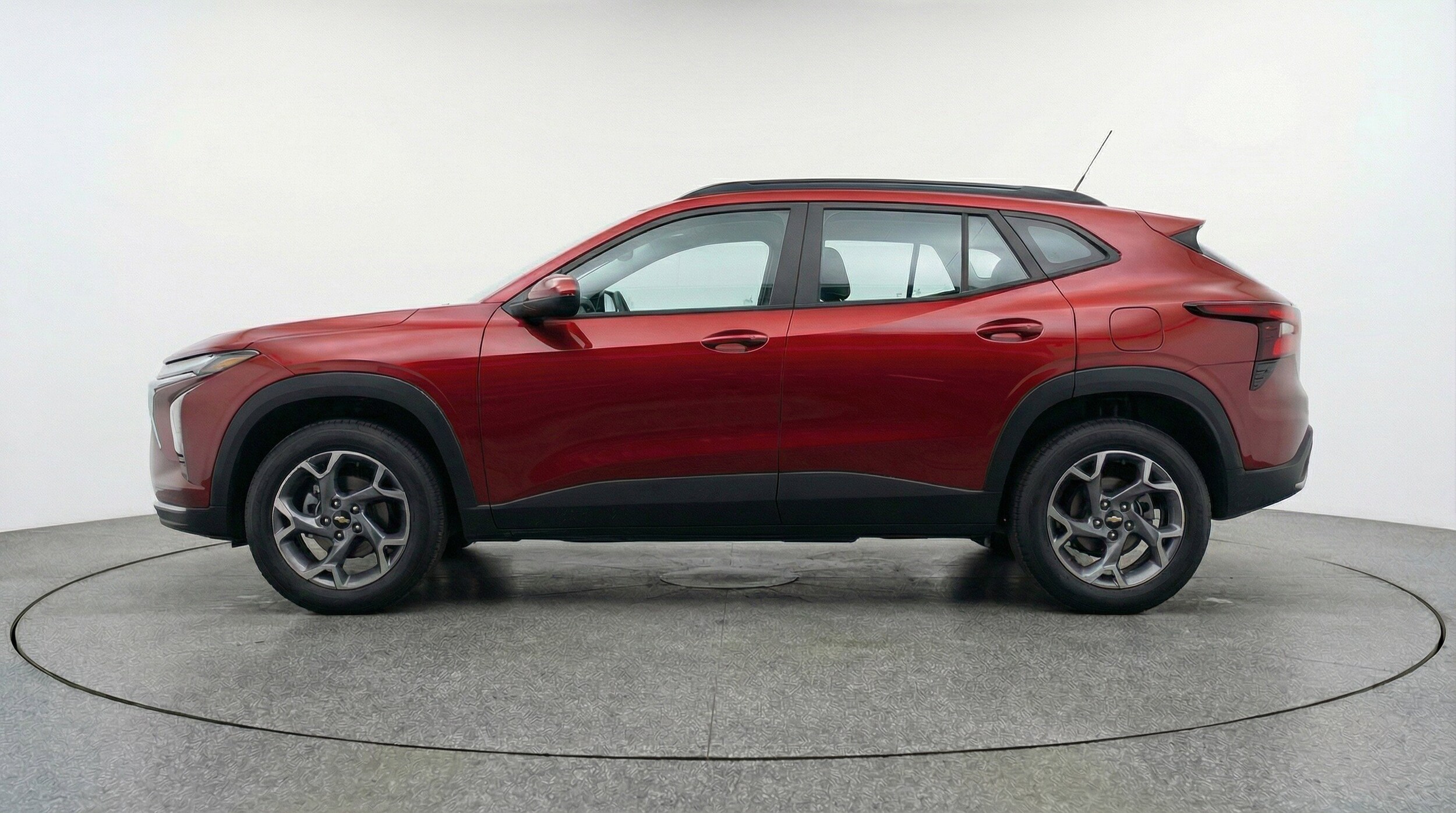 Thumbnail: 2025 Chevrolet Trax - 5