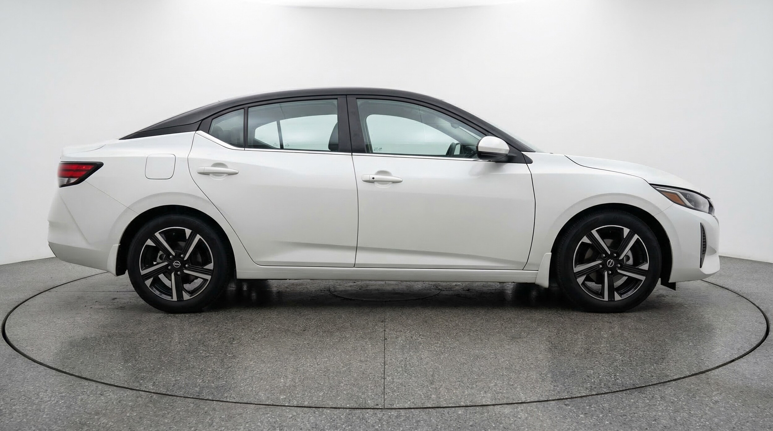 Thumbnail: 2025 Nissan Sentra - 8