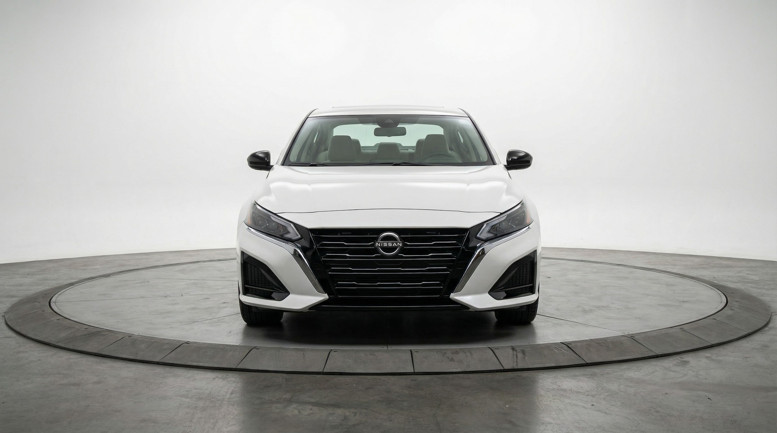 Thumbnail: 2025 Nissan Altima - 2