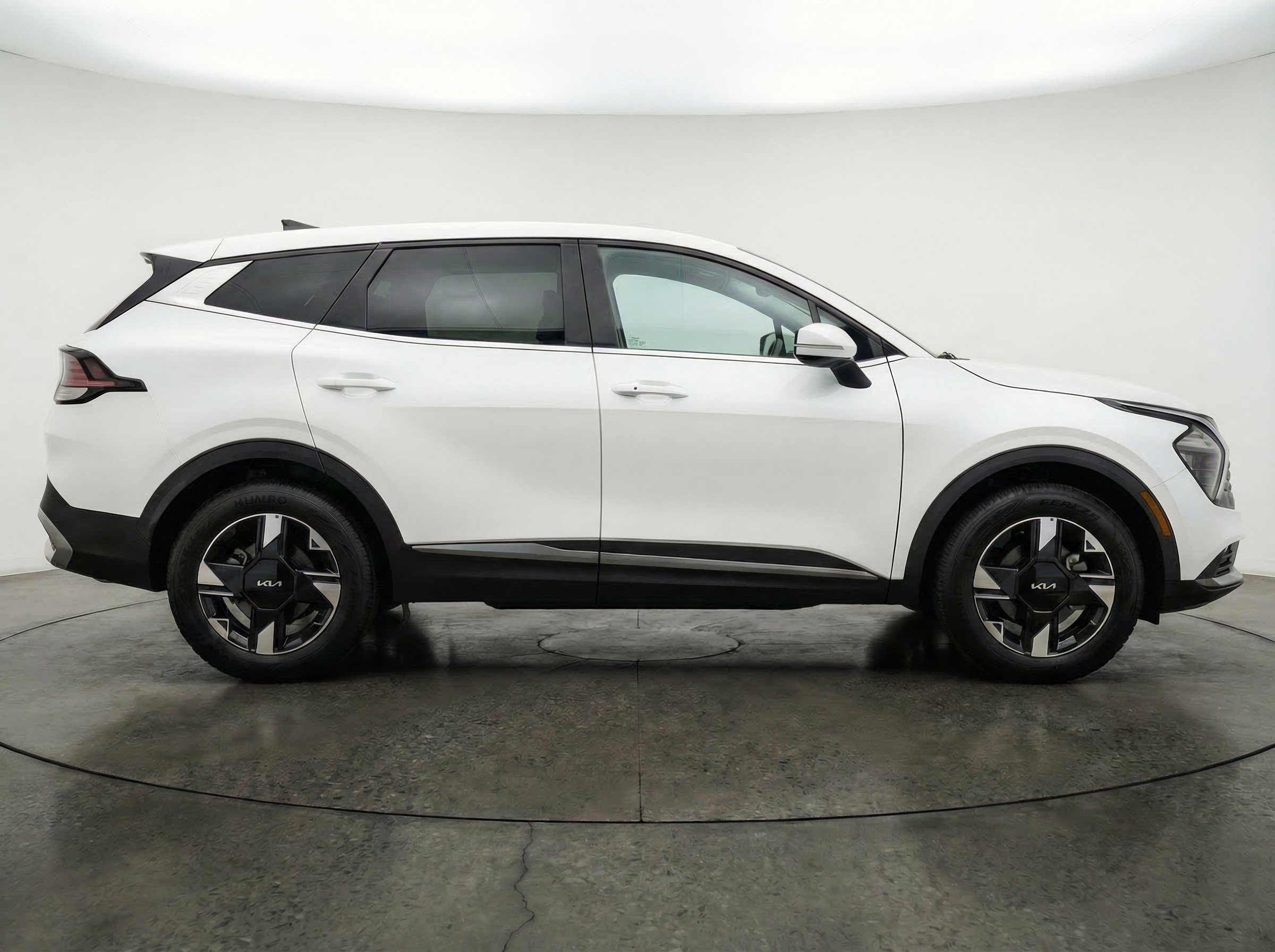 Thumbnail: 2026 Kia Sportage - 11