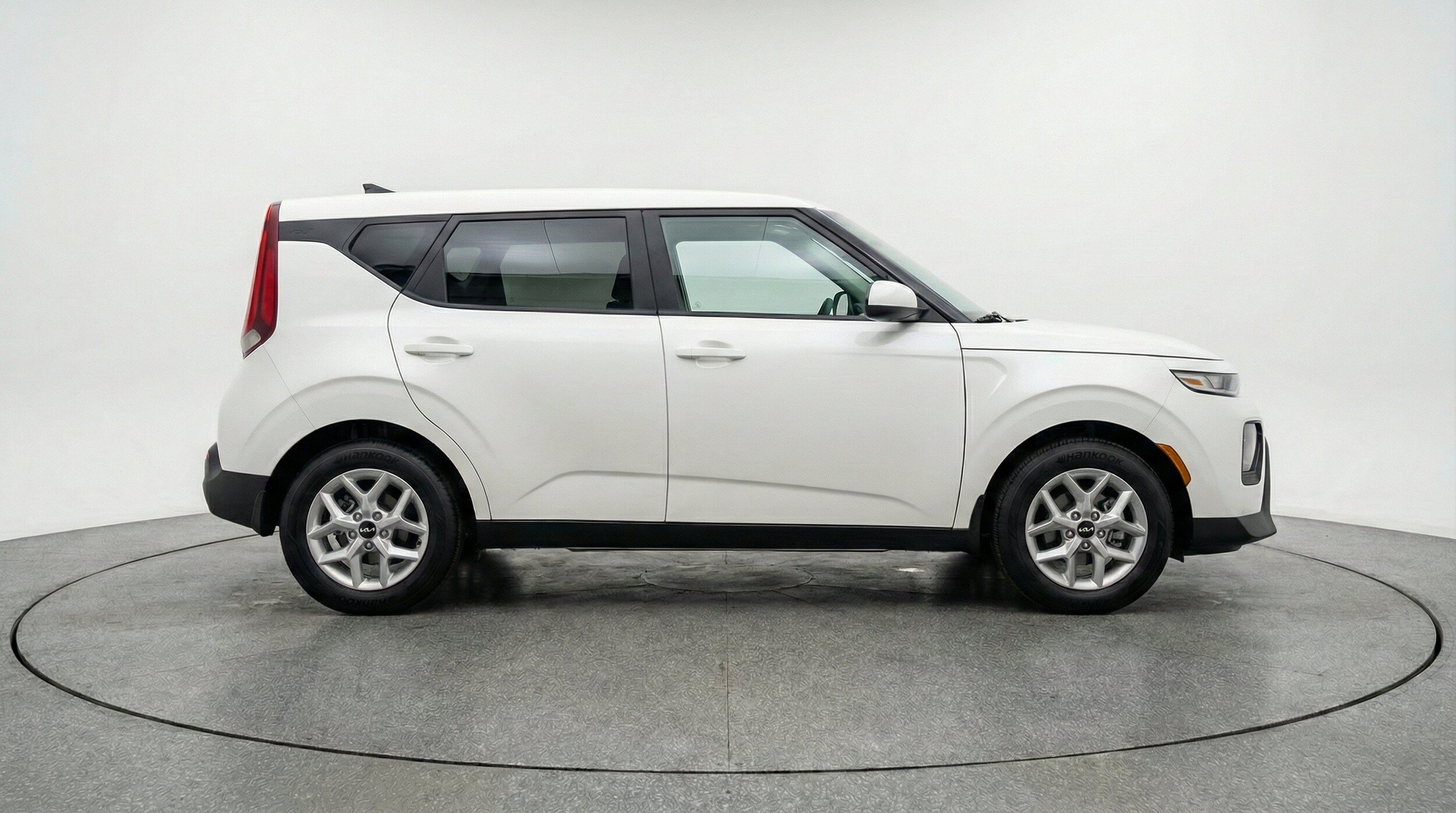 Thumbnail: 2025 Kia Soul - 11