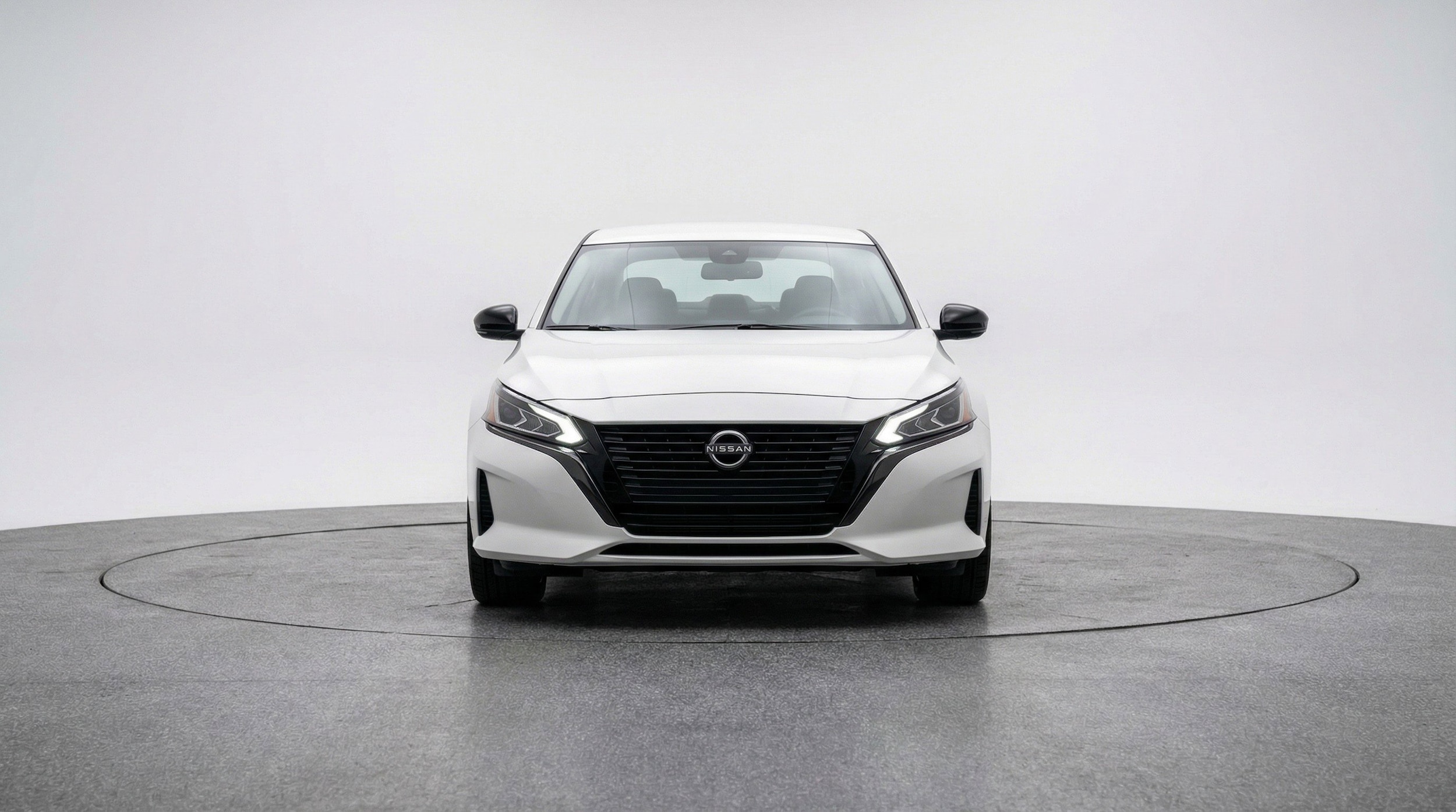 Thumbnail: 2025 Nissan Altima - 2