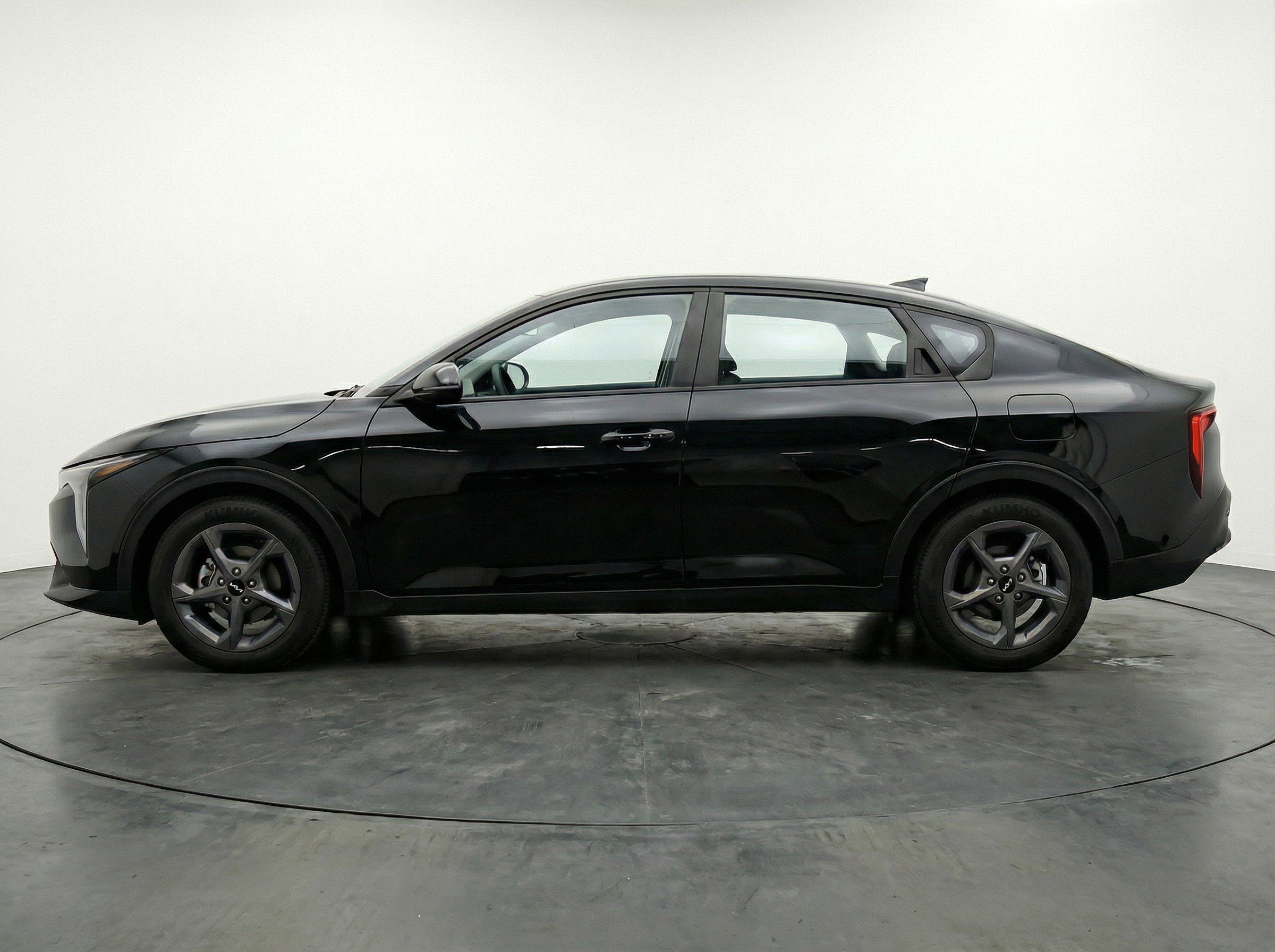 Thumbnail: 2025 Kia K4 - 5