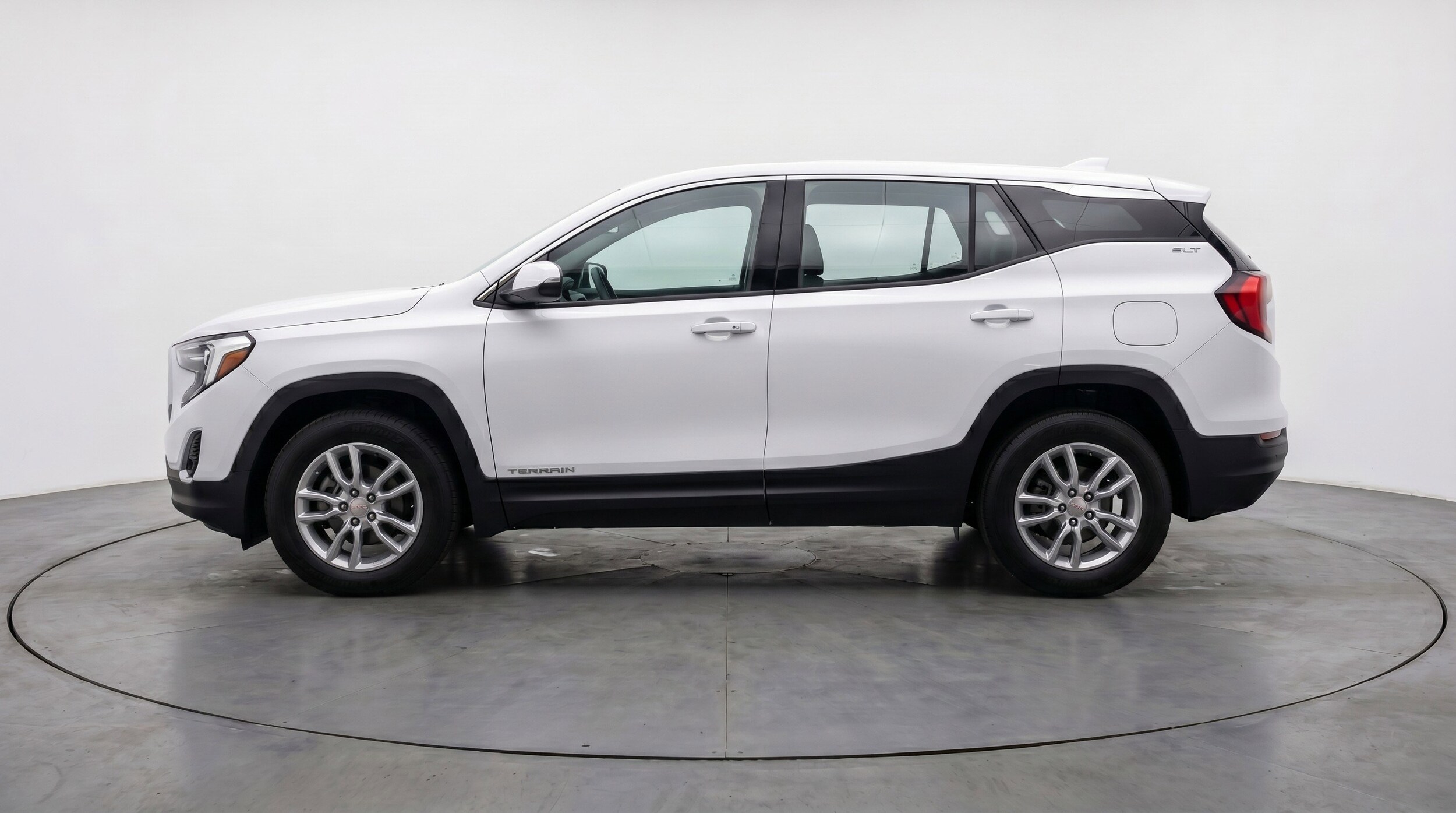 Thumbnail: 2024 GMC Terrain - 5