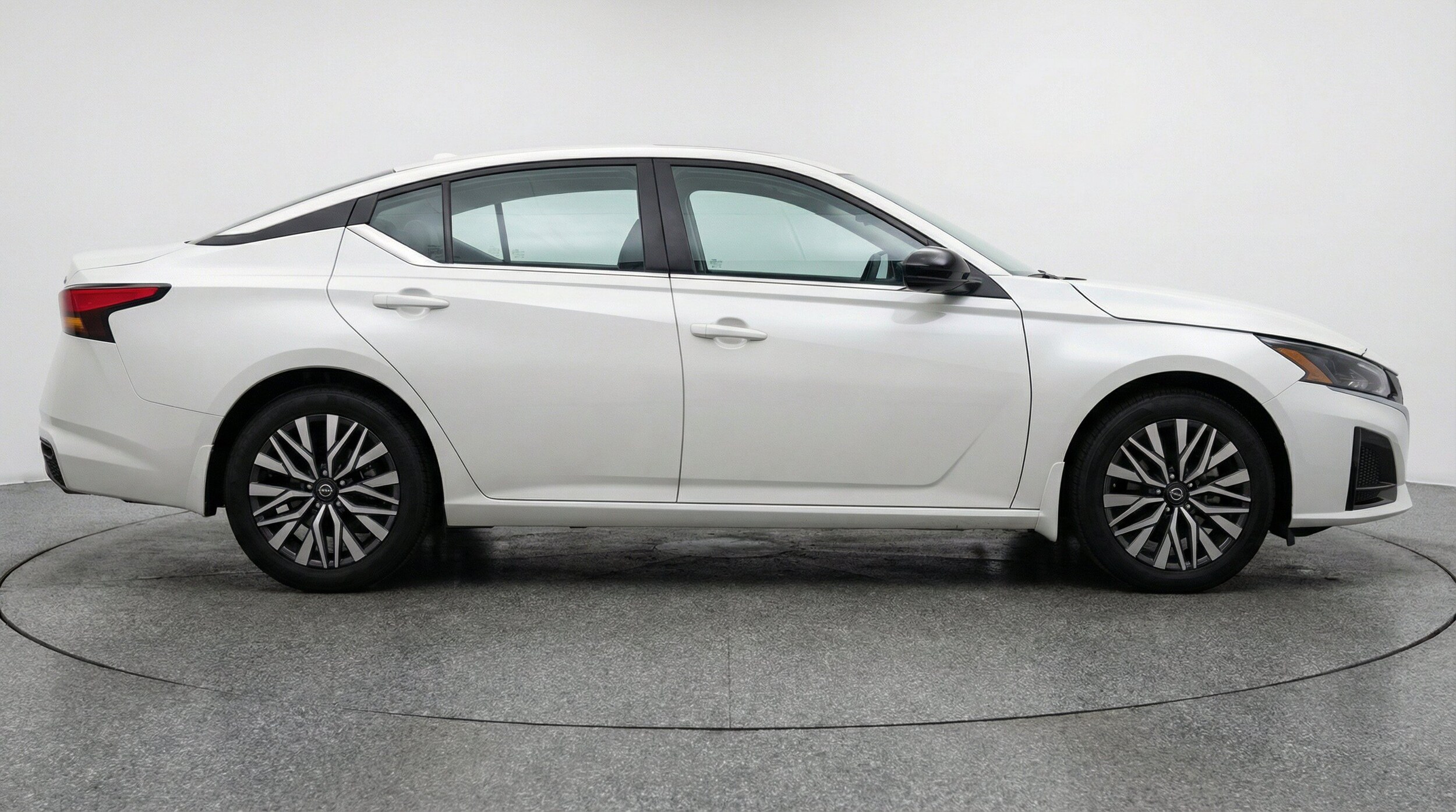Thumbnail: 2025 Nissan Altima - 11