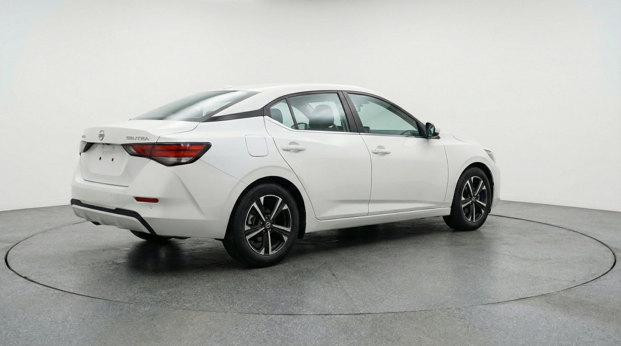 Thumbnail: 2025 Nissan Sentra - 9