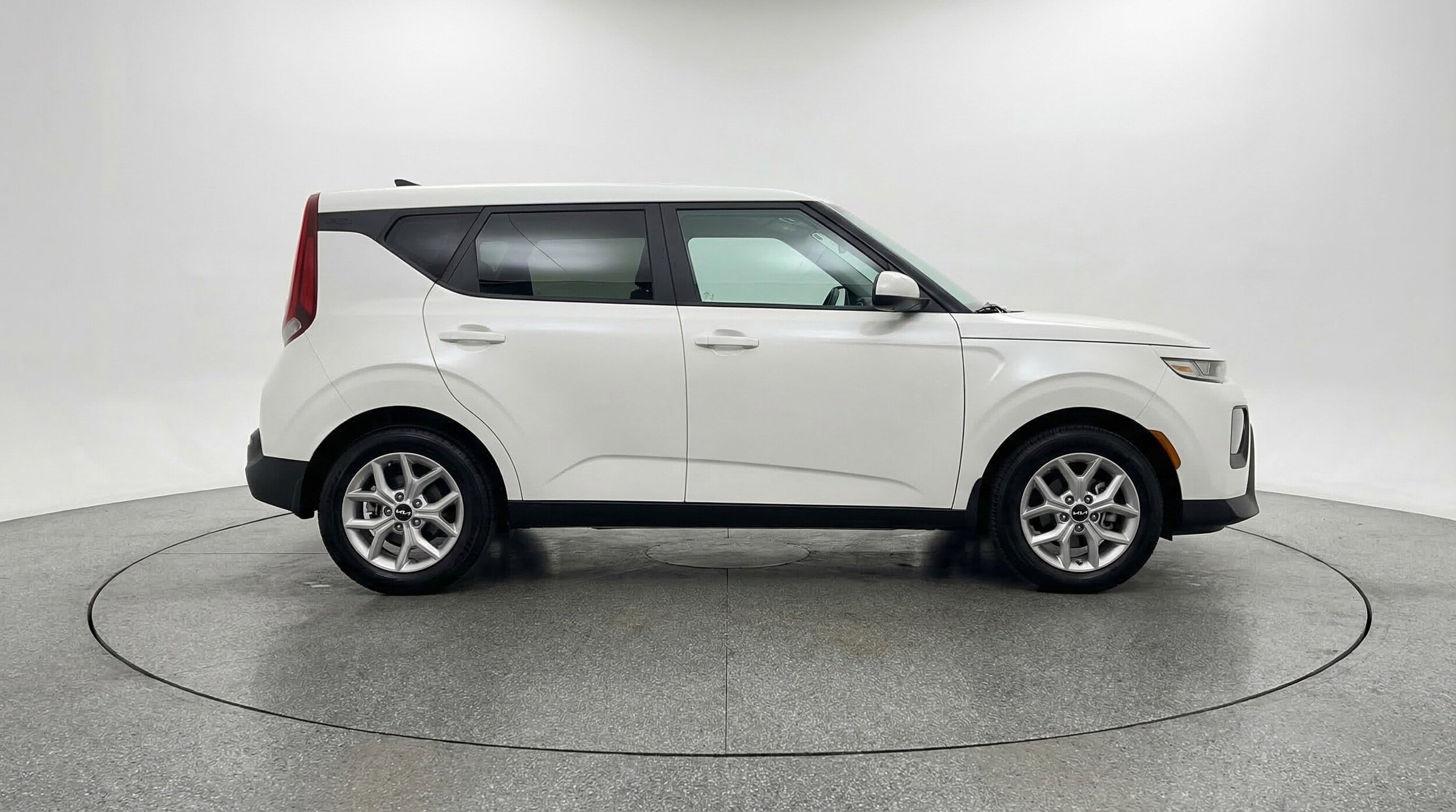 Thumbnail: 2025 Kia Soul - 8