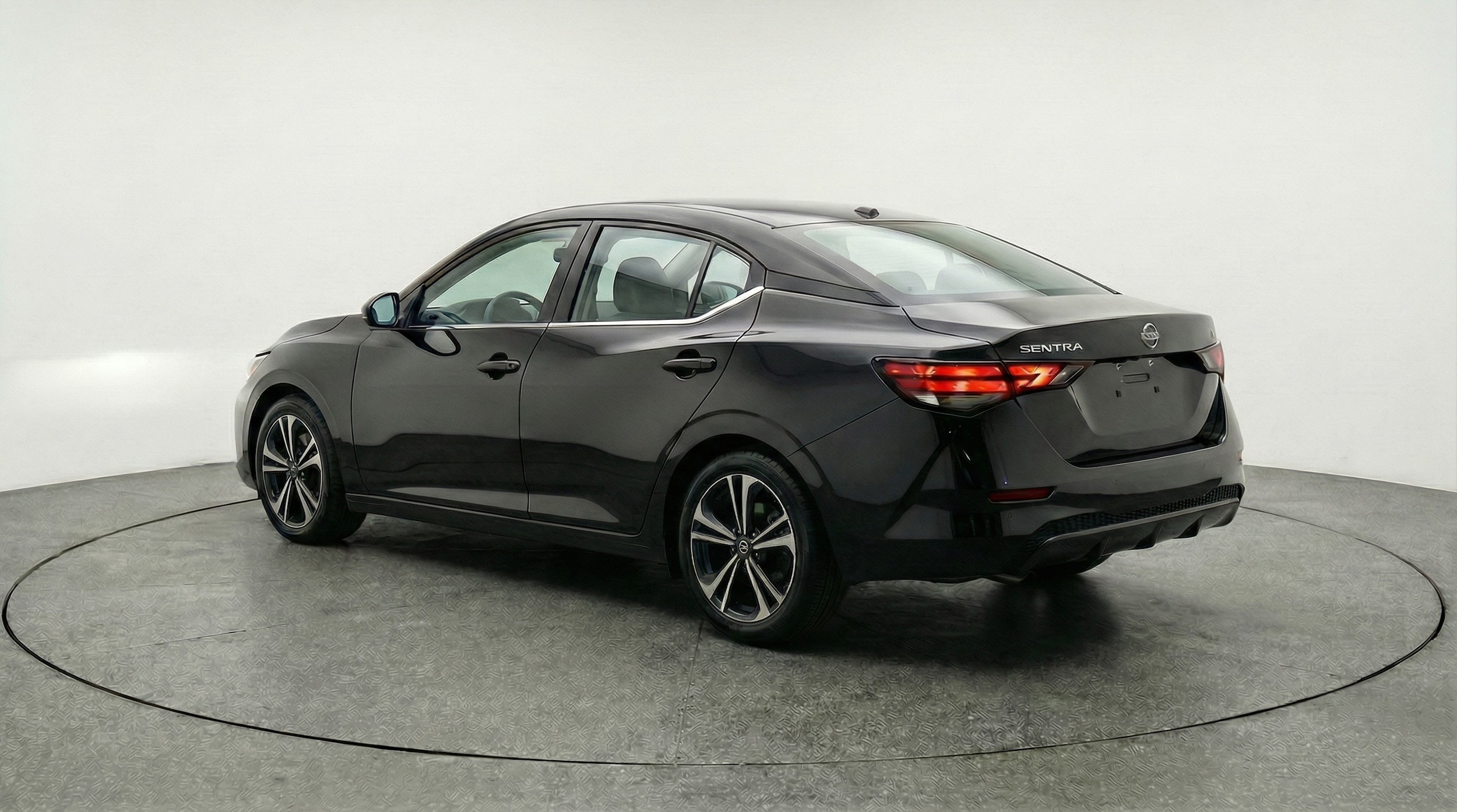 Thumbnail: 2025 Nissan Sentra - 5