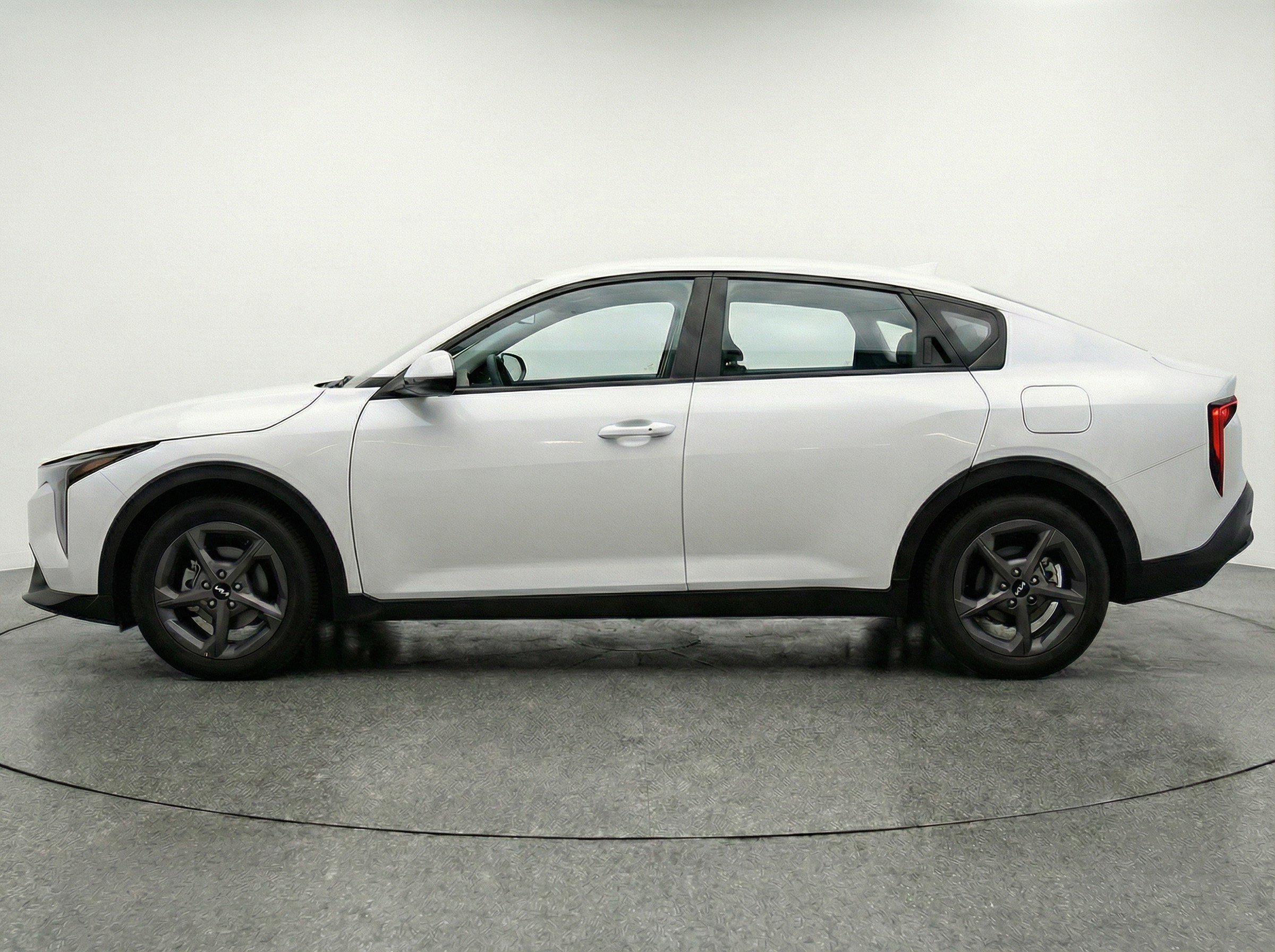Thumbnail: 2025 Kia K4 - 5