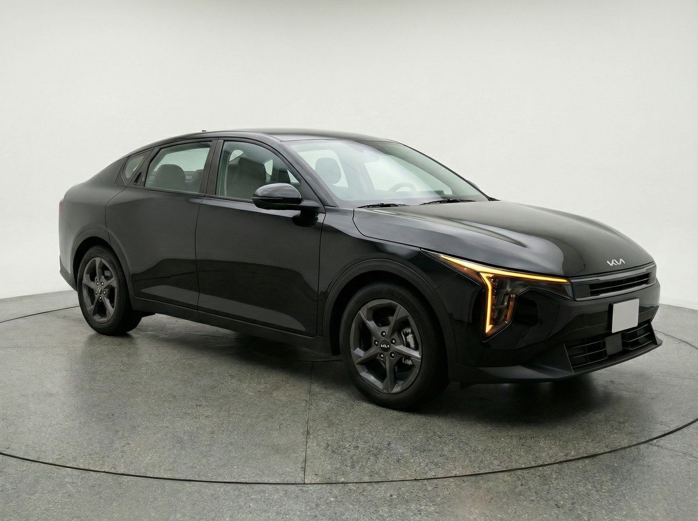 Thumbnail: 2025 Kia K4 - 1