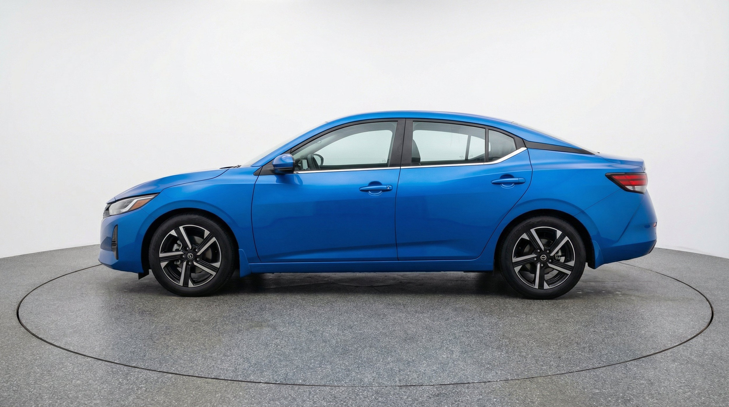 Thumbnail: 2025 Nissan Sentra - 5
