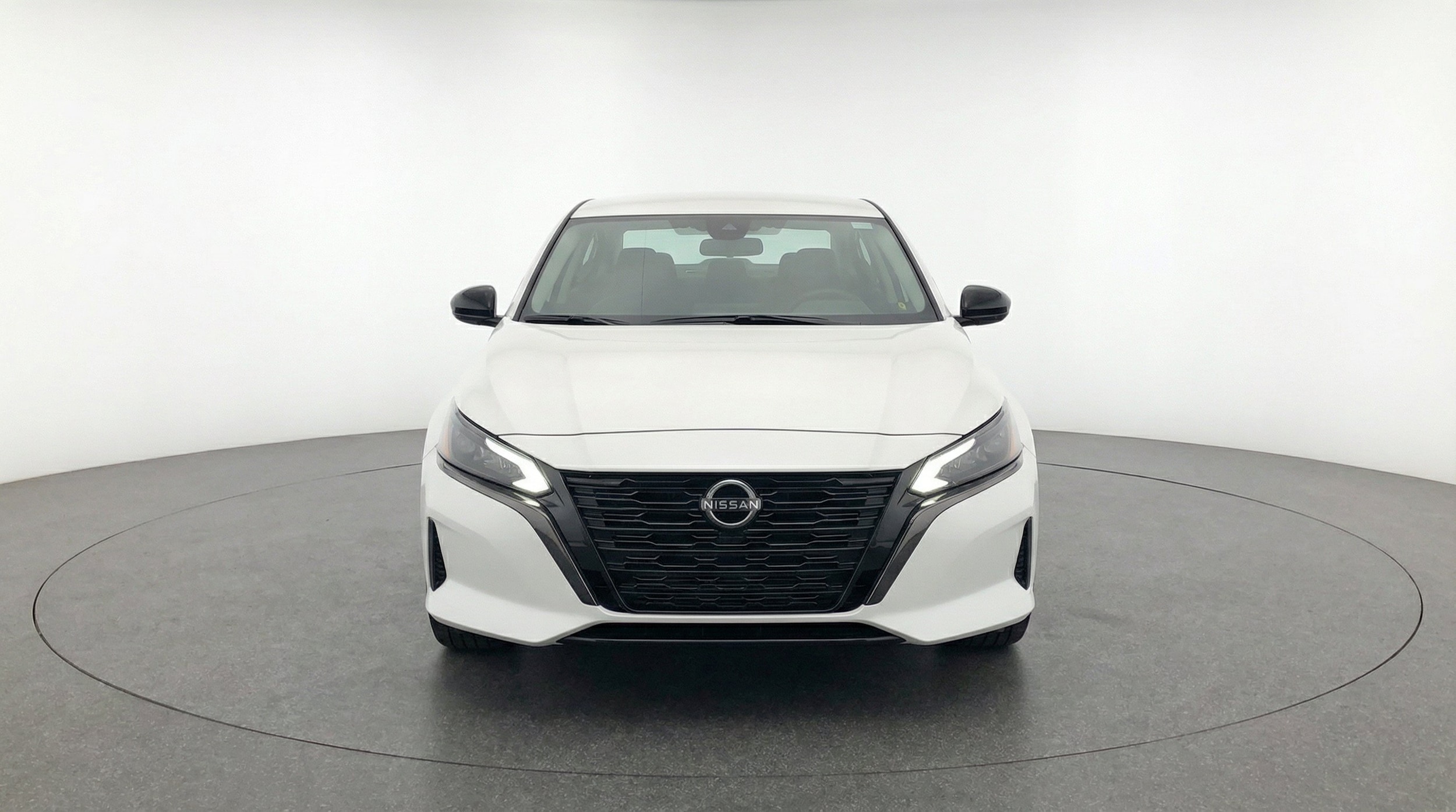 Thumbnail: 2025 Nissan Altima - 2
