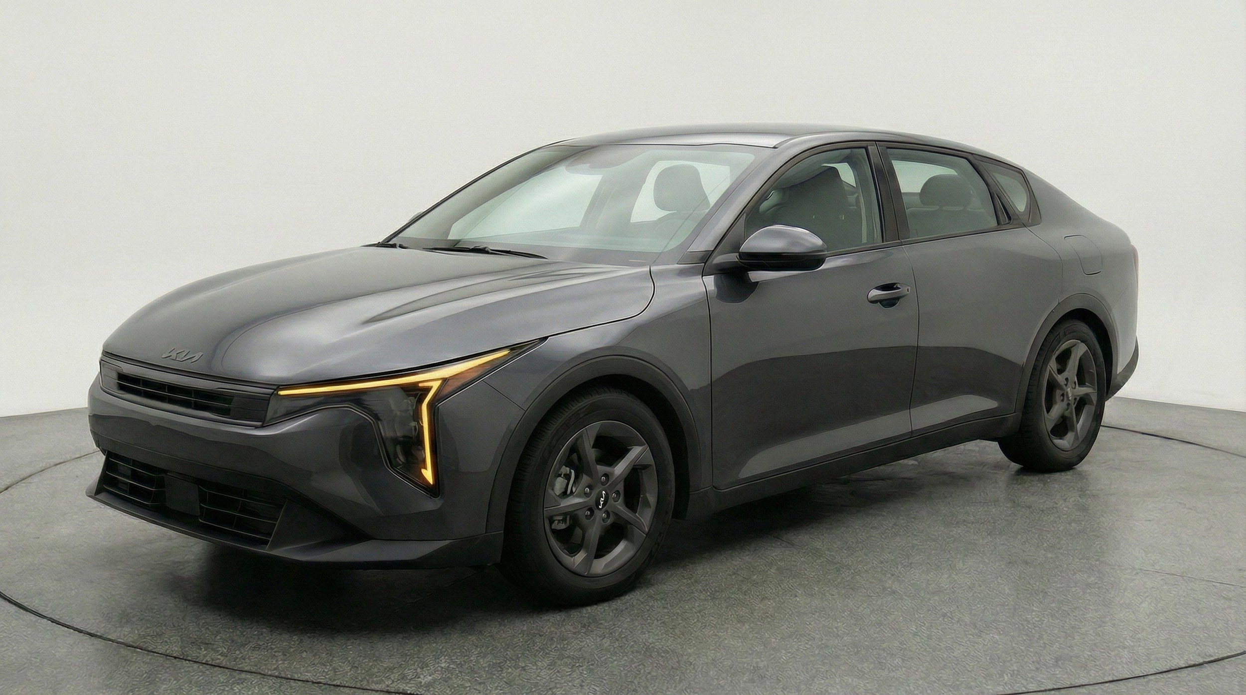 Thumbnail: 2025 Kia K4 - 3