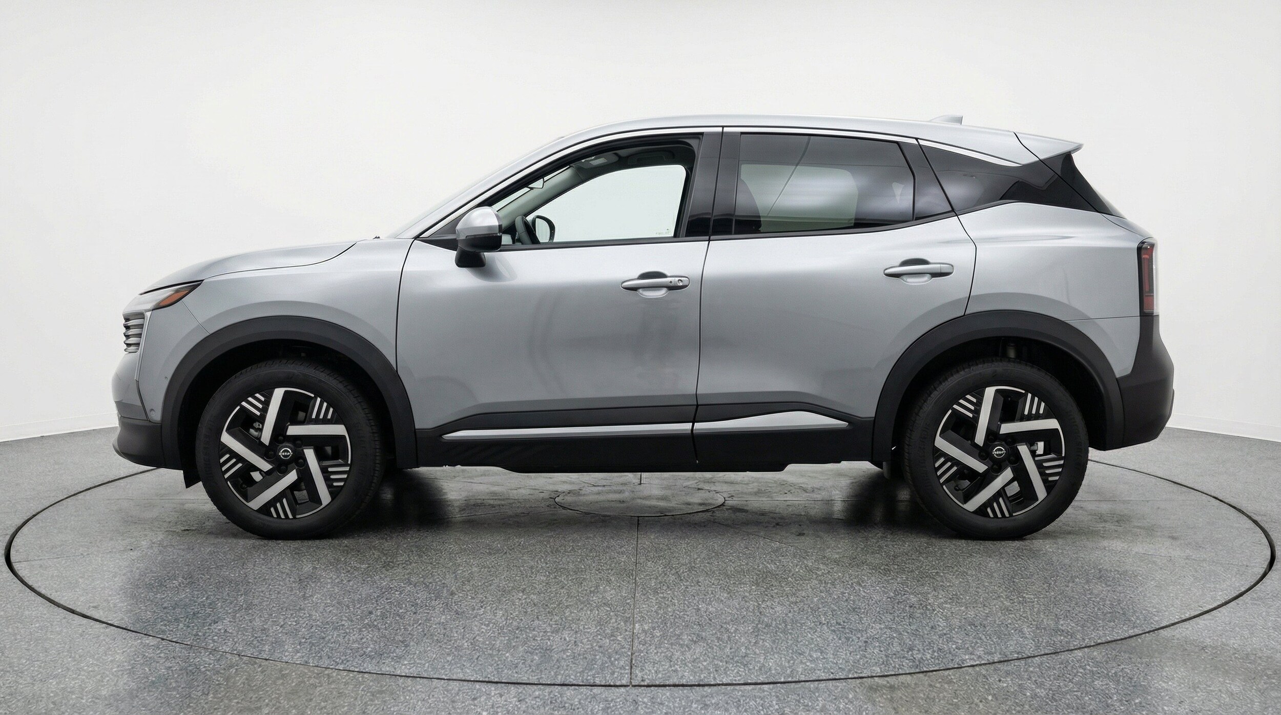 Thumbnail: 2026 Nissan Kicks - 5