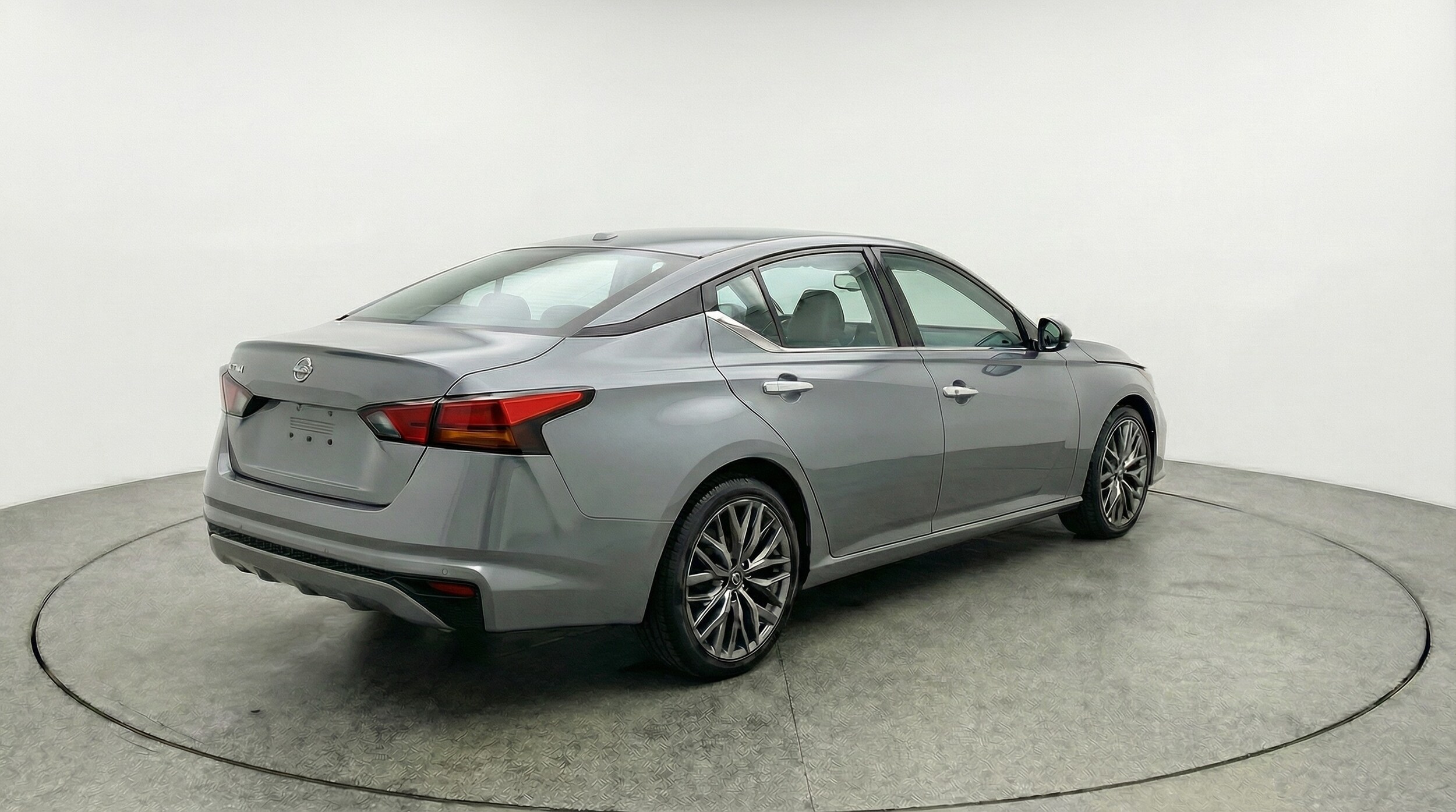 Thumbnail: 2025 Nissan Altima - 7