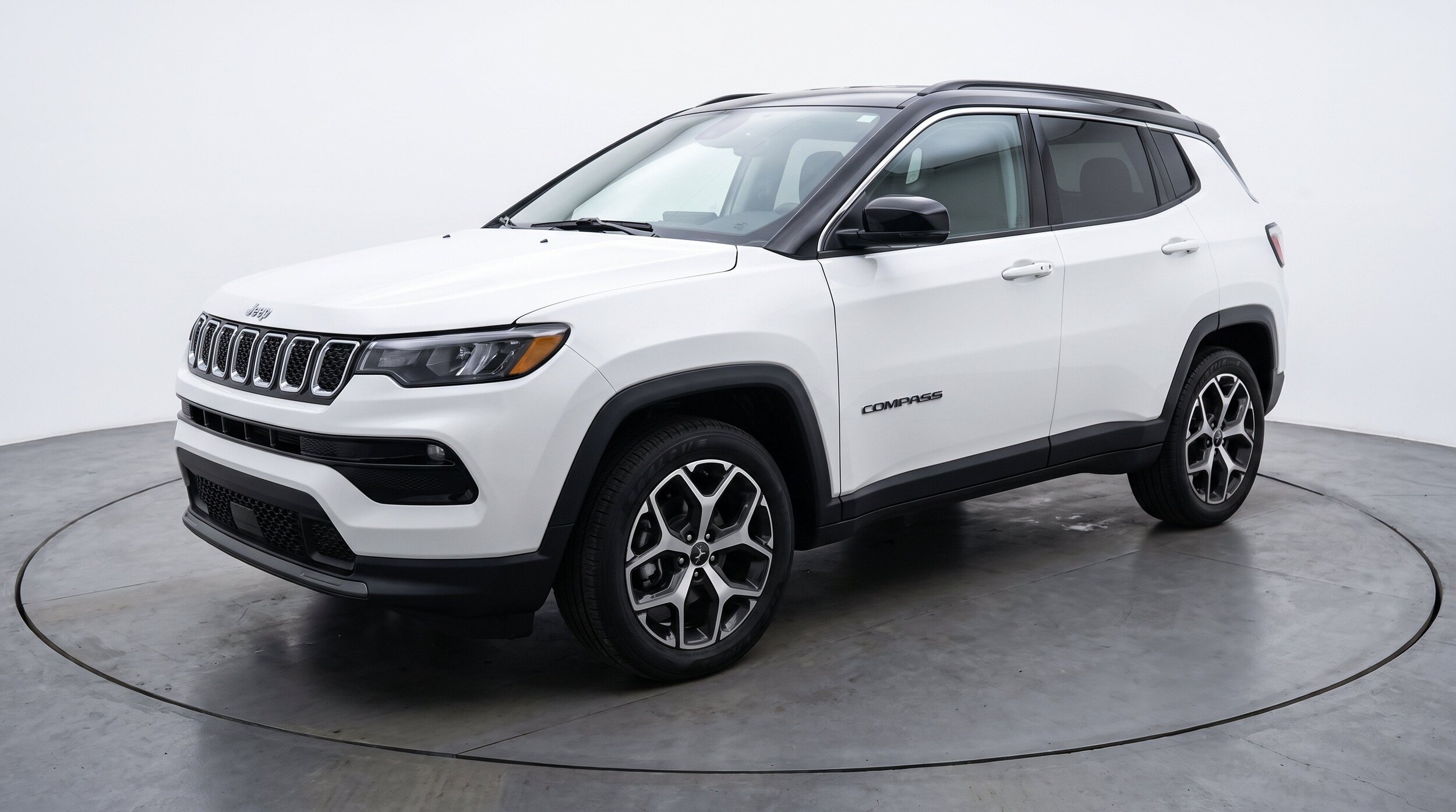 Thumbnail: 2025 Jeep Compass - 3
