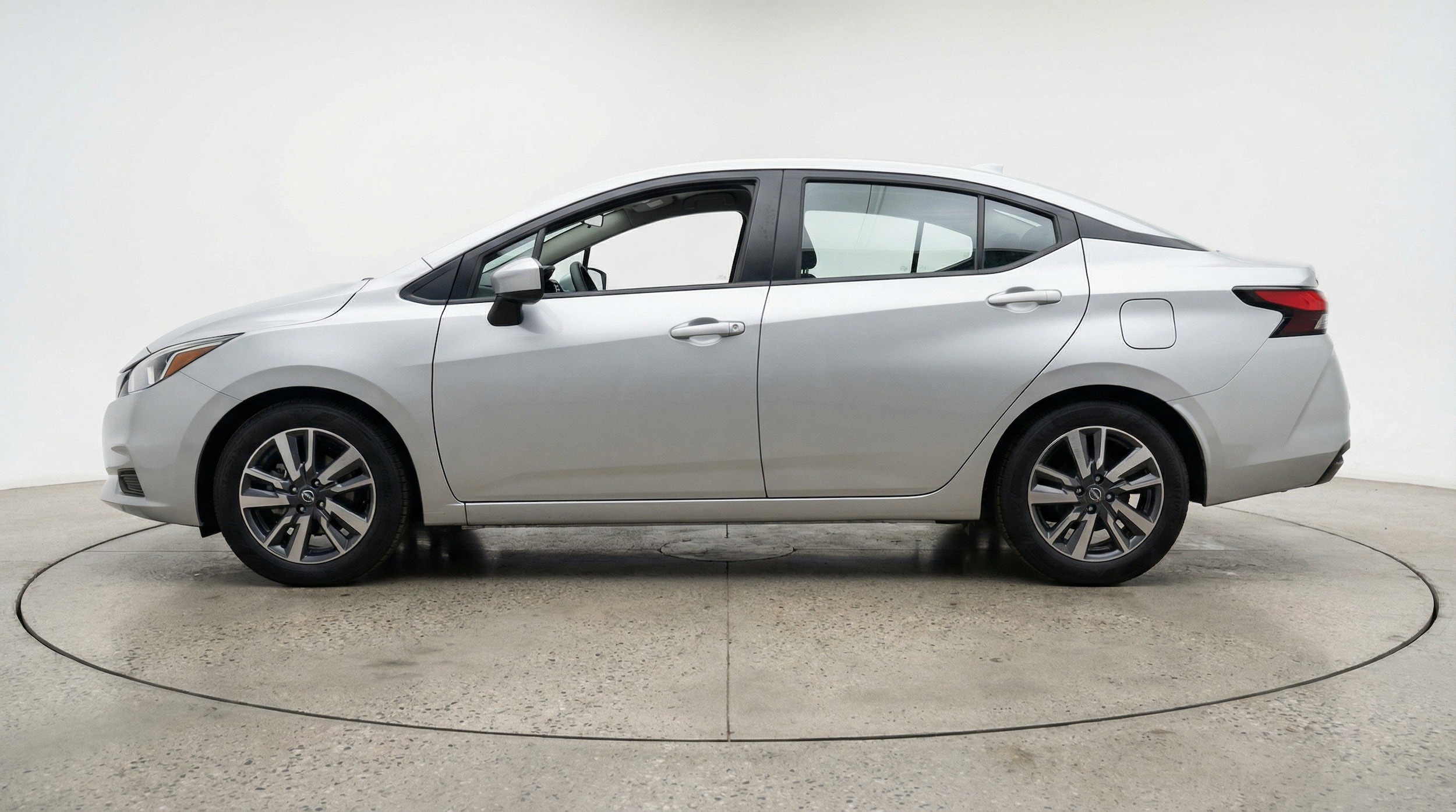 Thumbnail: 2025 Nissan Versa - 5