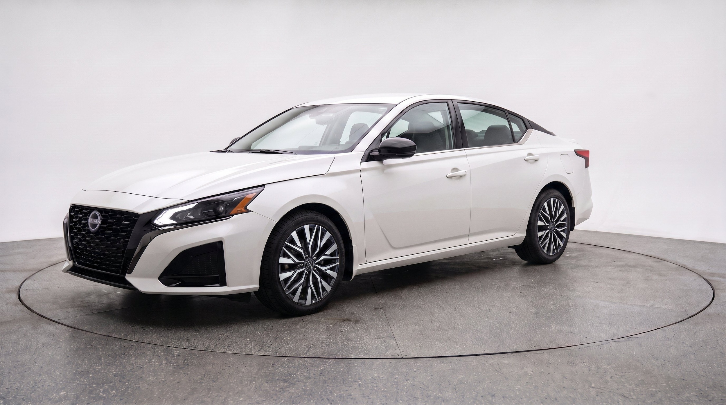 Thumbnail: 2026 Nissan Altima - 3