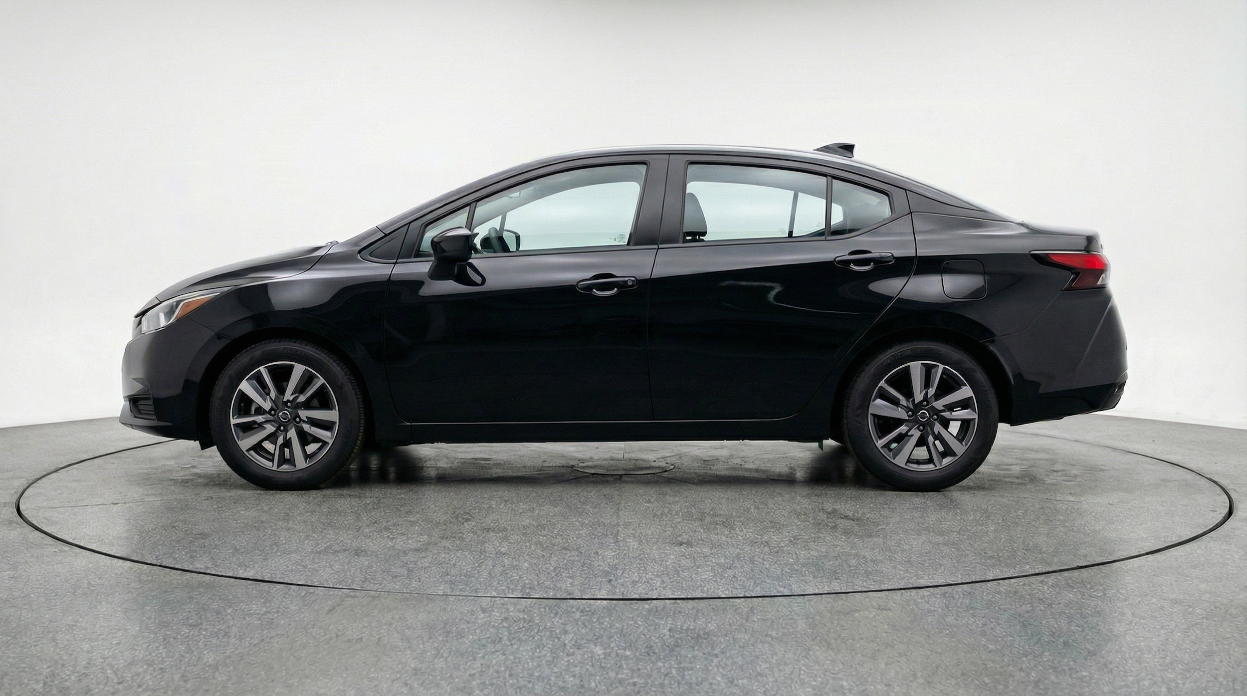 Thumbnail: 2025 Nissan Versa - 5