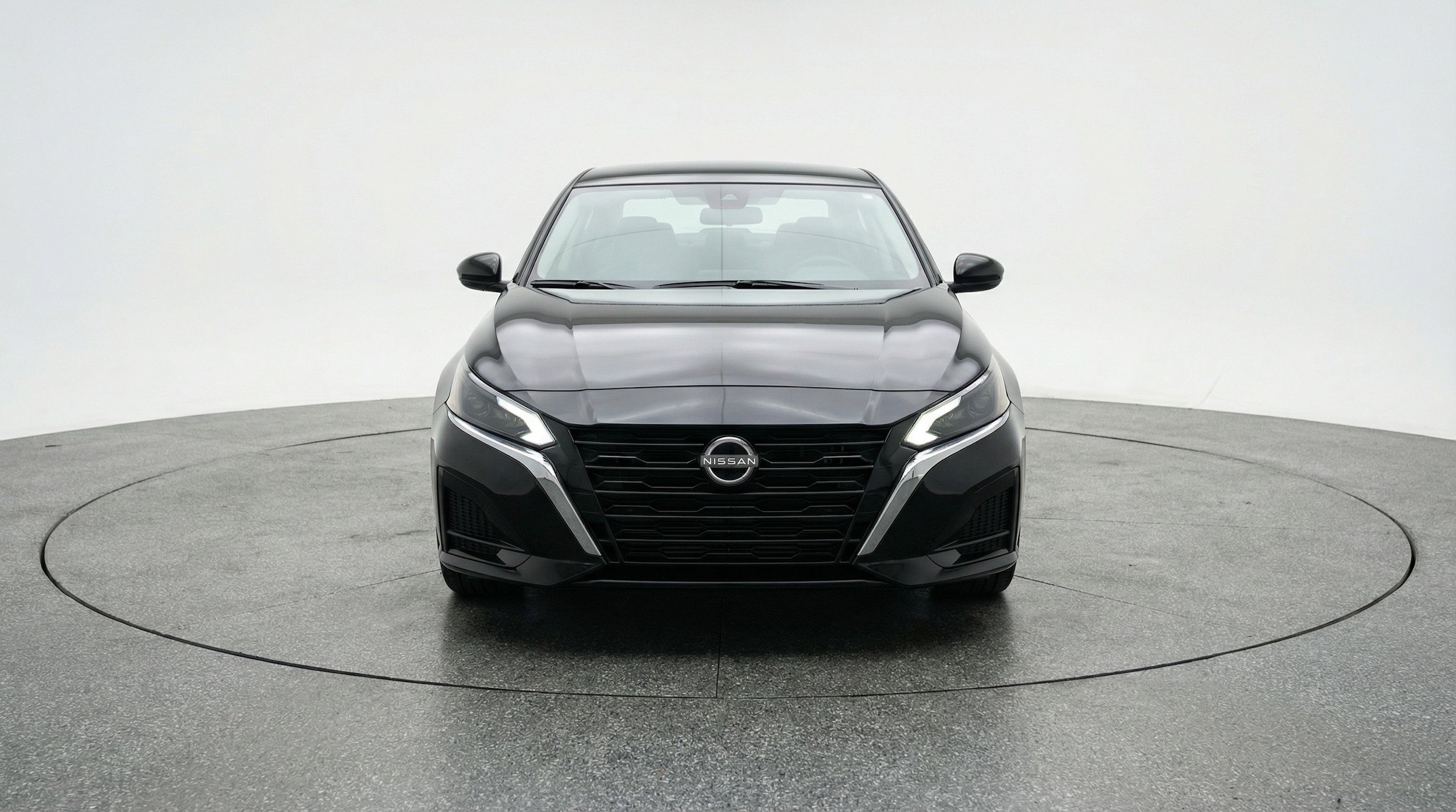 Thumbnail: 2025 Nissan Altima - 2