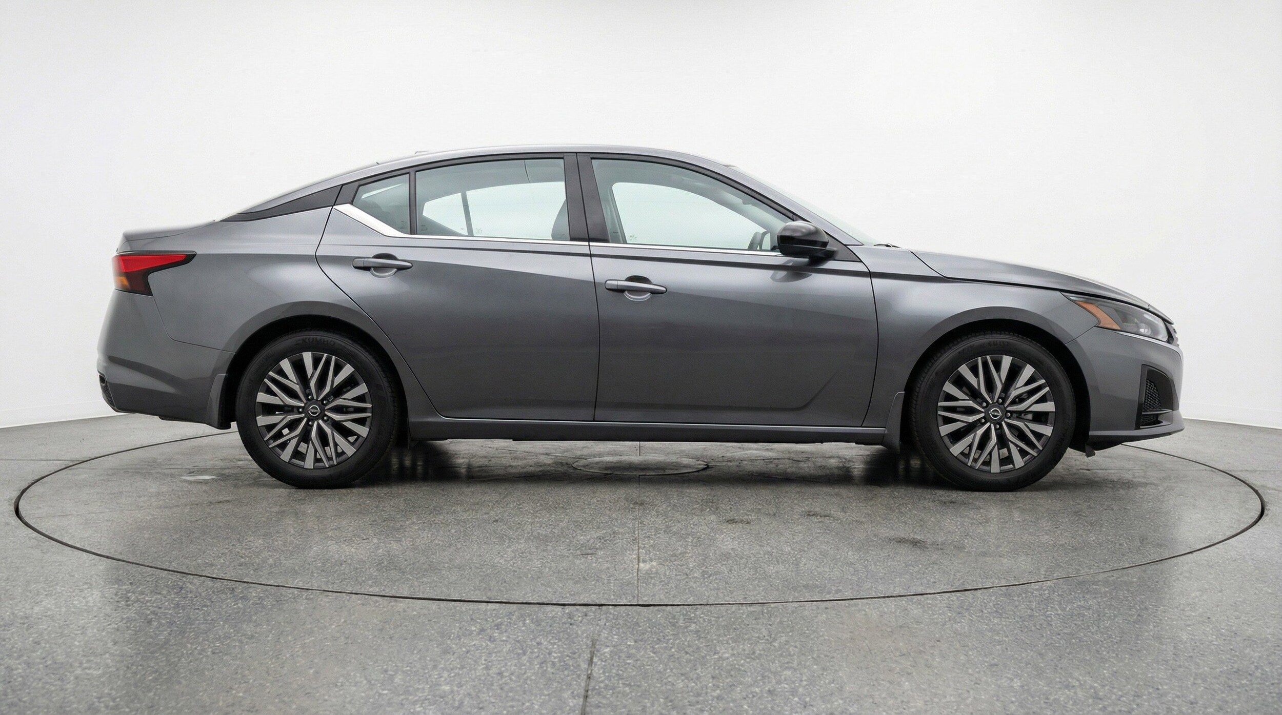 Thumbnail: 2025 Nissan Altima - 11