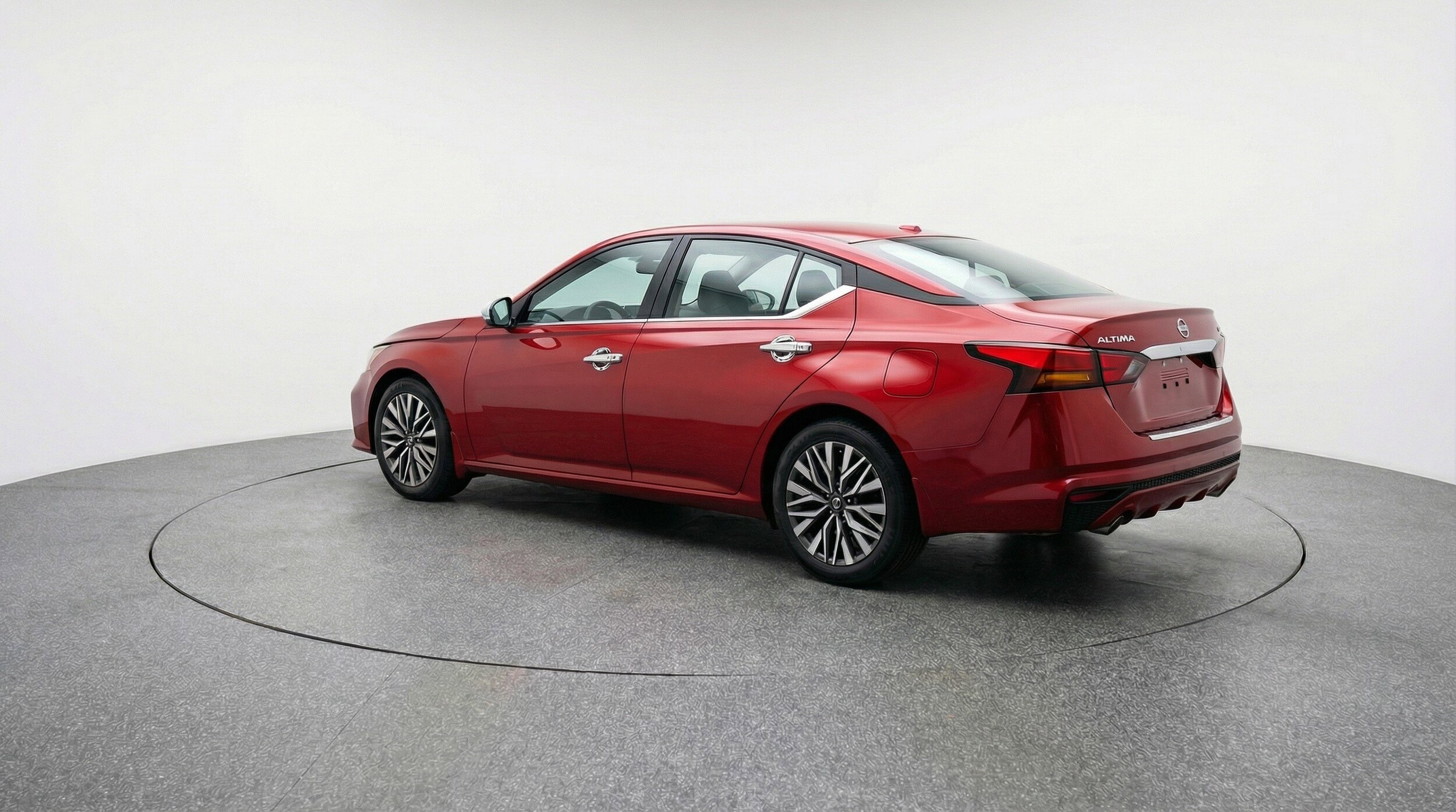 Thumbnail: 2025 Nissan Altima - 6