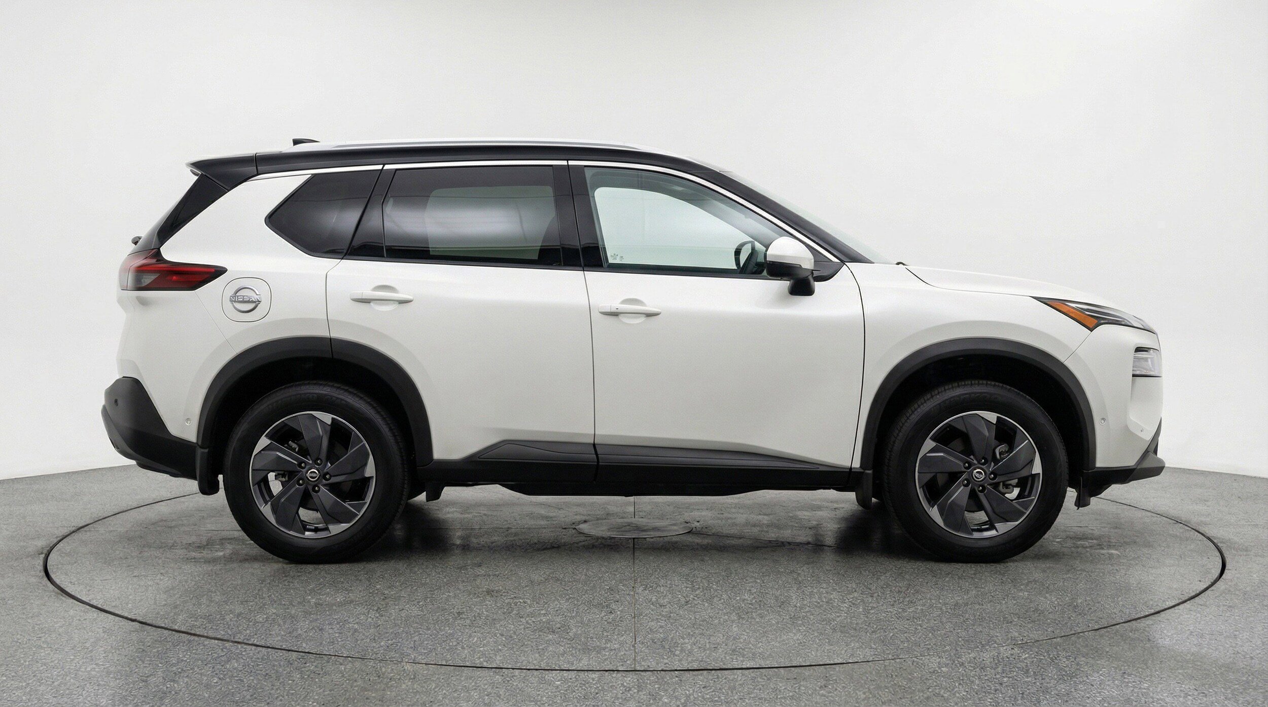 Thumbnail: 2025 Nissan Rogue - 11